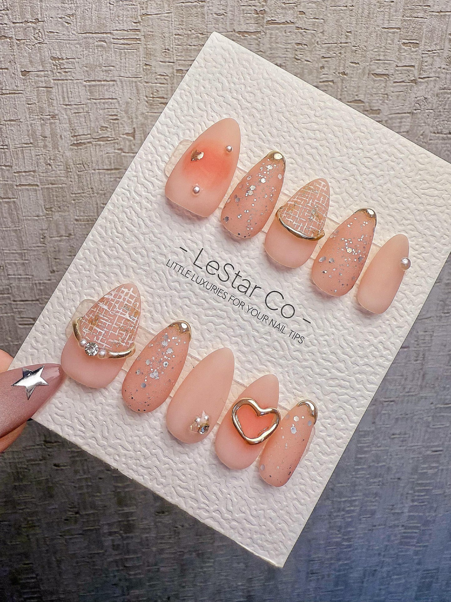 4for3 Timed Offer)Reusable Sweetheart Glow 3D Effect| Premium Handmade Press on Nails Gel | Fake Nails | Cute Pressons Gel Nail MC1071