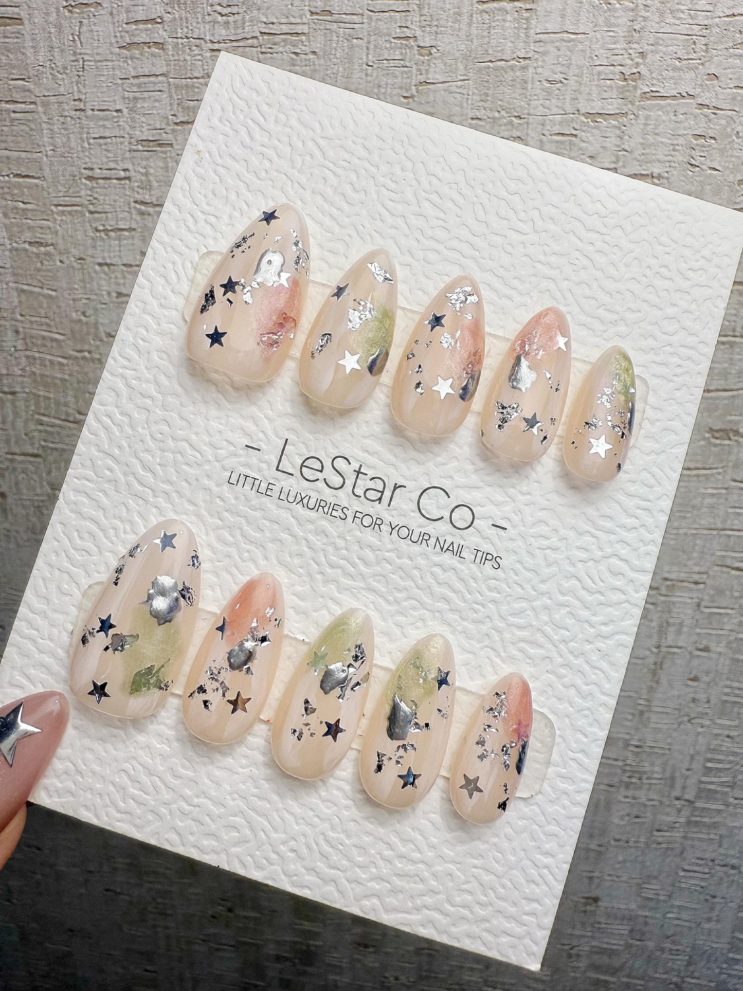 4for3 Timed Offer)Reusable Dreamfield Glow| Premium Handmade Press on Nails Gel | Fake Nails | Cute Pressons Gel Nail ML1074