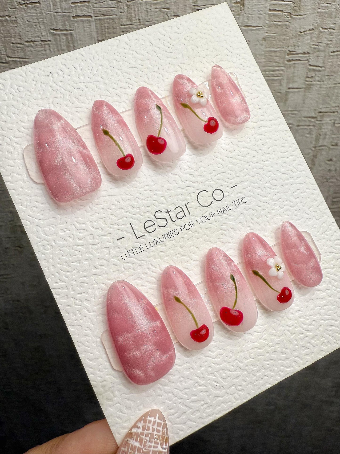 Reusable Blooming Cherry Day Cat Eye Effect| Premium Handmade Press on Nails Gel | Fake Nails | Cute Press ons Gel Nail ML1077
