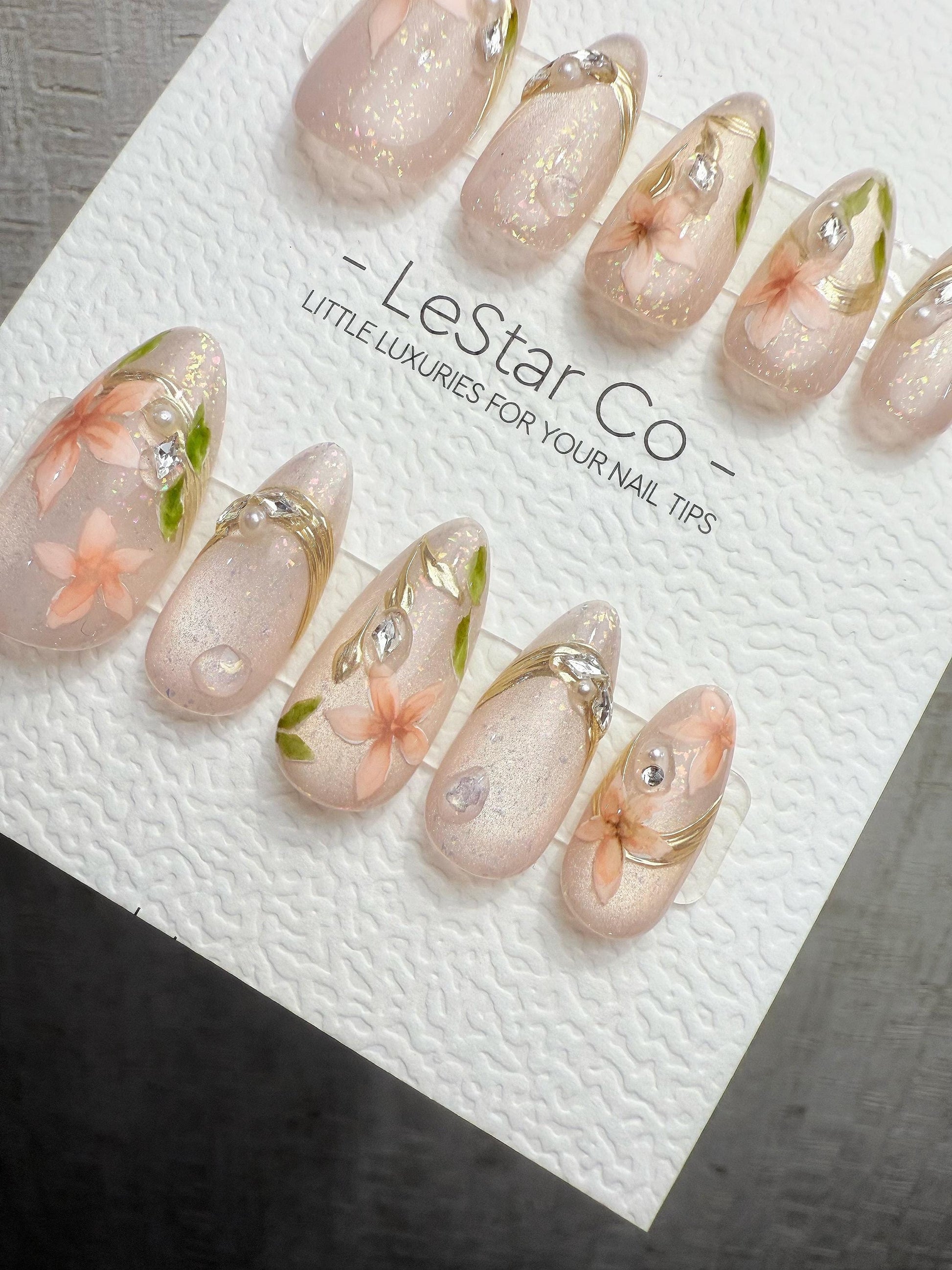 4for3 Timed Offer)Reusable Ethereal Garden Cat Eye Effect| Premium Handmade Press on Nails Gel | Fake Nails | Cute Pressons Gel Nail QN1085