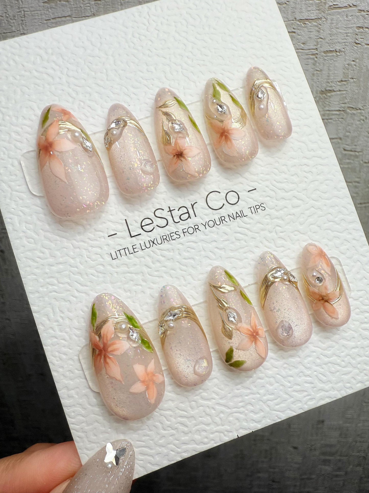 4for3 Timed Offer)Reusable Ethereal Garden Cat Eye Effect| Premium Handmade Press on Nails Gel | Fake Nails | Cute Pressons Gel Nail QN1085