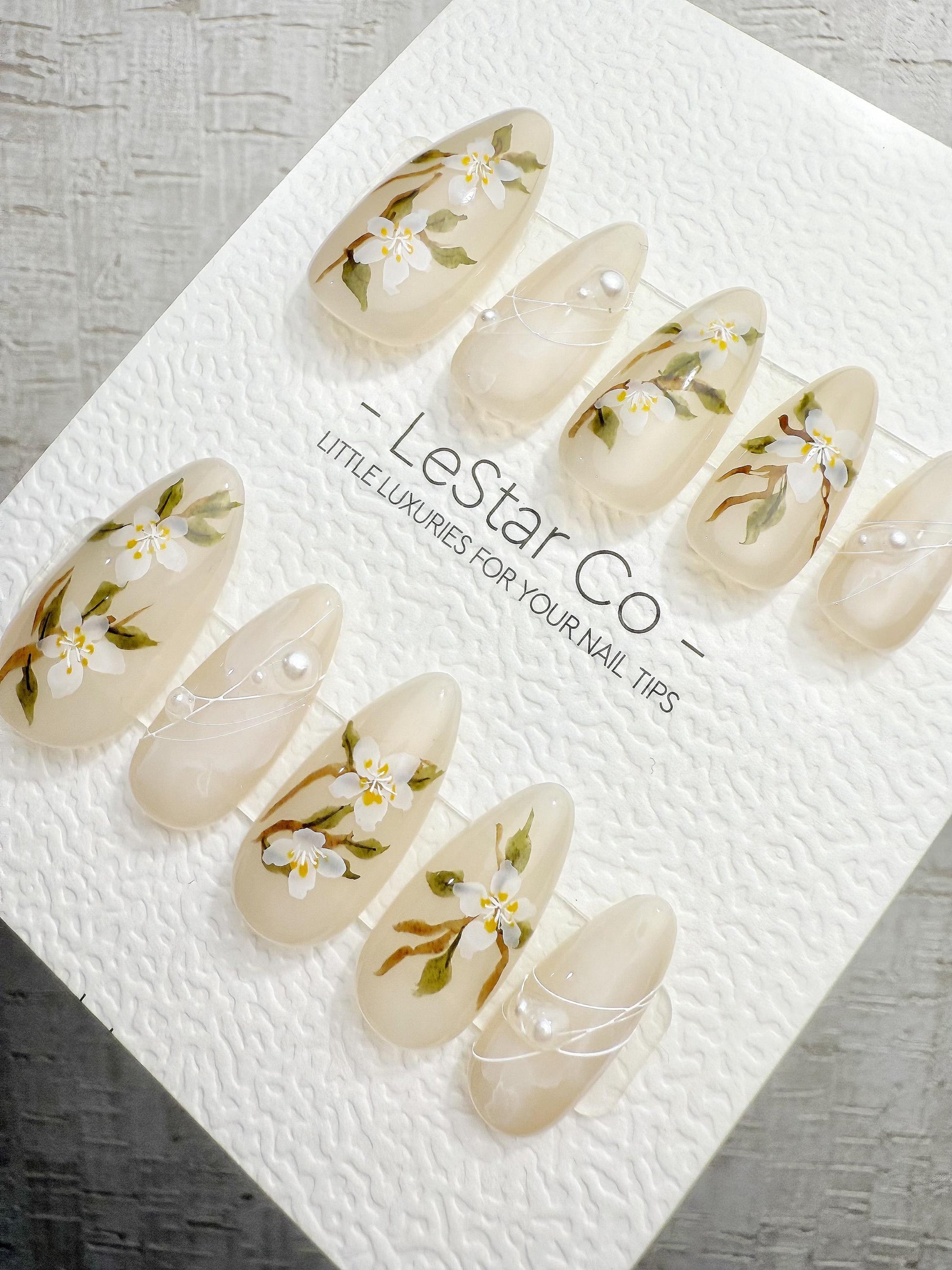 4for3 Timed Offer)Reusable Autumn Floral Glamour Nail Art| Premium Handmade Press on Nails Gel | Fake Nails | Cute Pressons Gel Nail QN1087