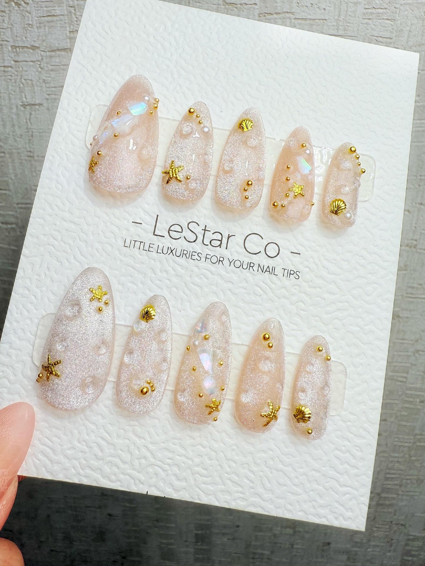 4for3 Timed Offer)Reusable Seashell Sparkle Shore Cat Eye Effect |Premium Handmade Press on Nails Gel | Fake Nails | Pressons Nail TMR1093