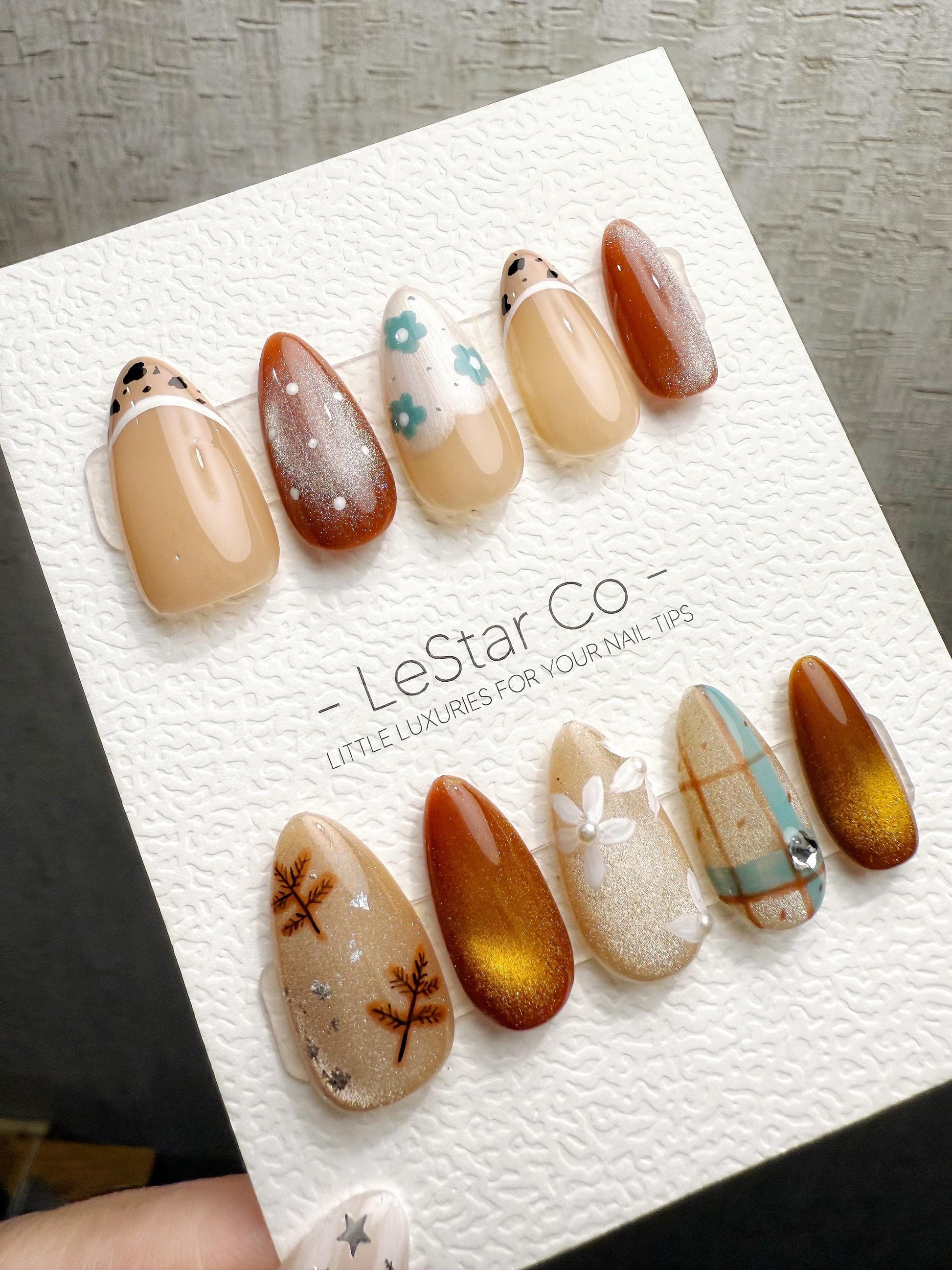 4for3 Timed Offer) Reusable Caramel Picnic Tale| Handmade Press On Gel Acrylic Nails