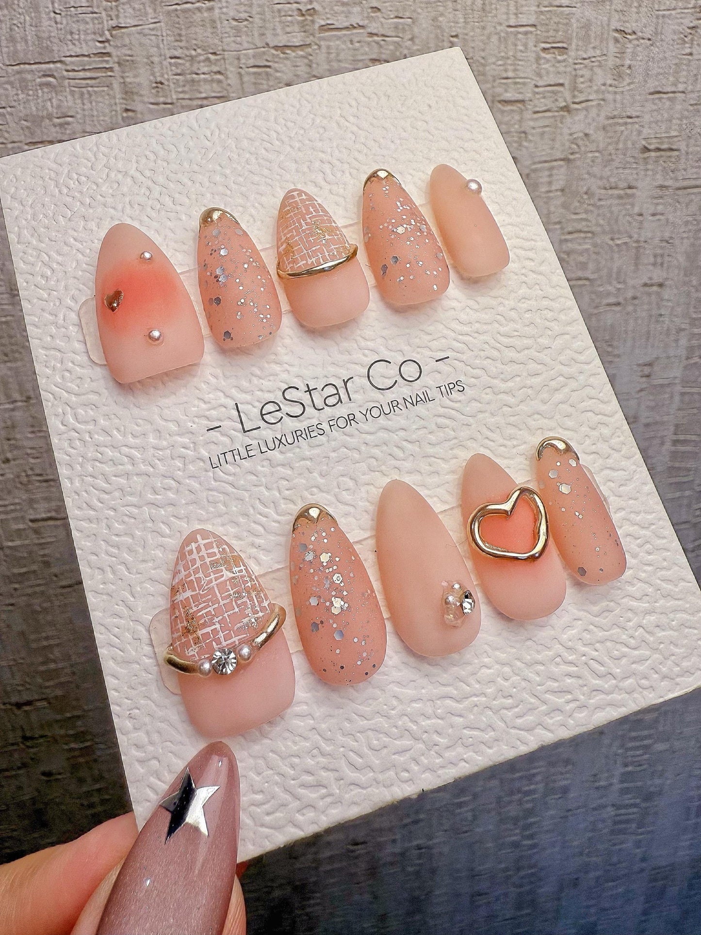 4for3 Timed Offer)Reusable Sweetheart Glow 3D Effect| Premium Handmade Press on Nails Gel | Fake Nails | Cute Pressons Gel Nail MC1071