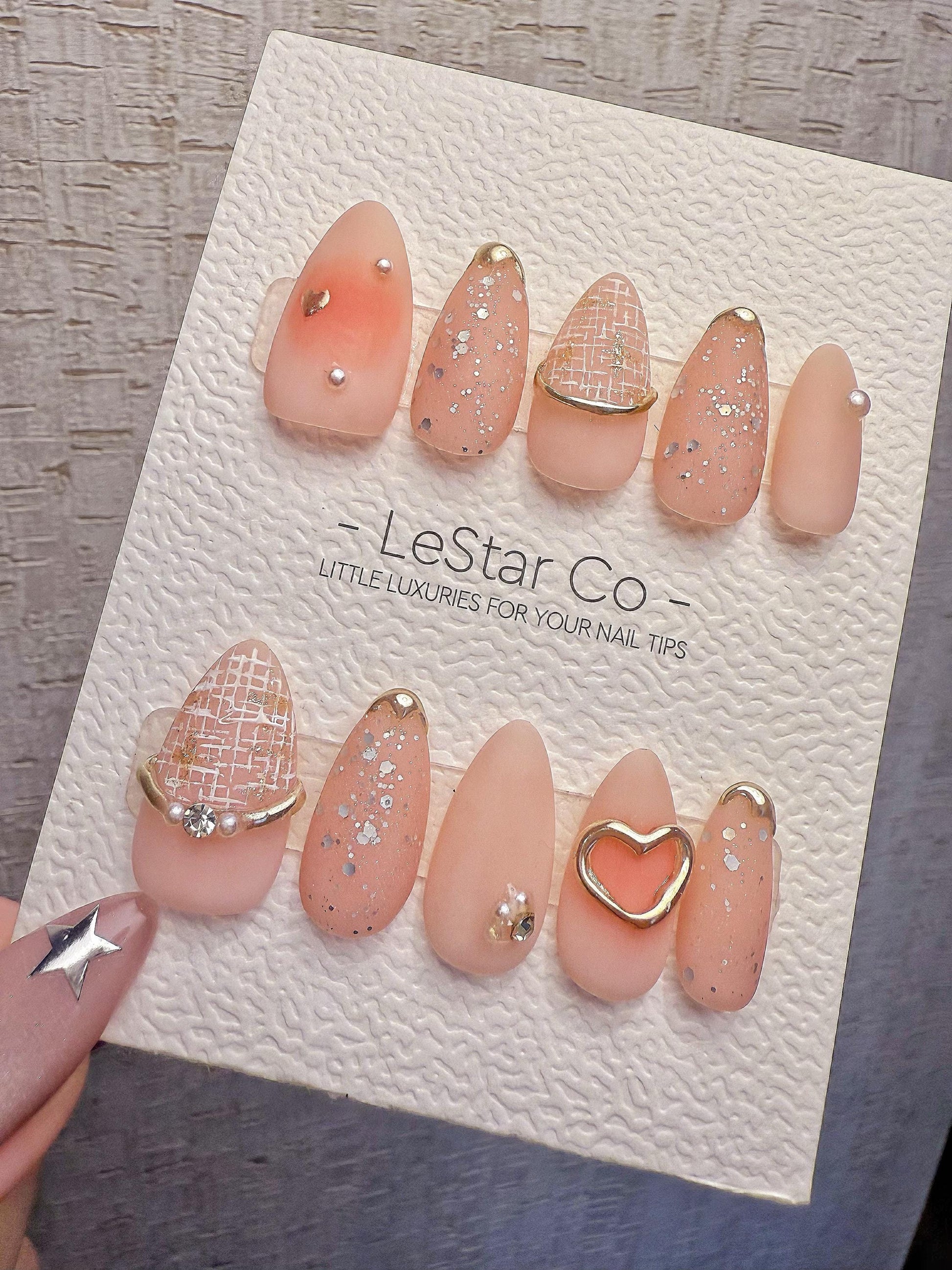 4for3 Timed Offer)Reusable Sweetheart Glow 3D Effect| Premium Handmade Press on Nails Gel | Fake Nails | Cute Pressons Gel Nail MC1071