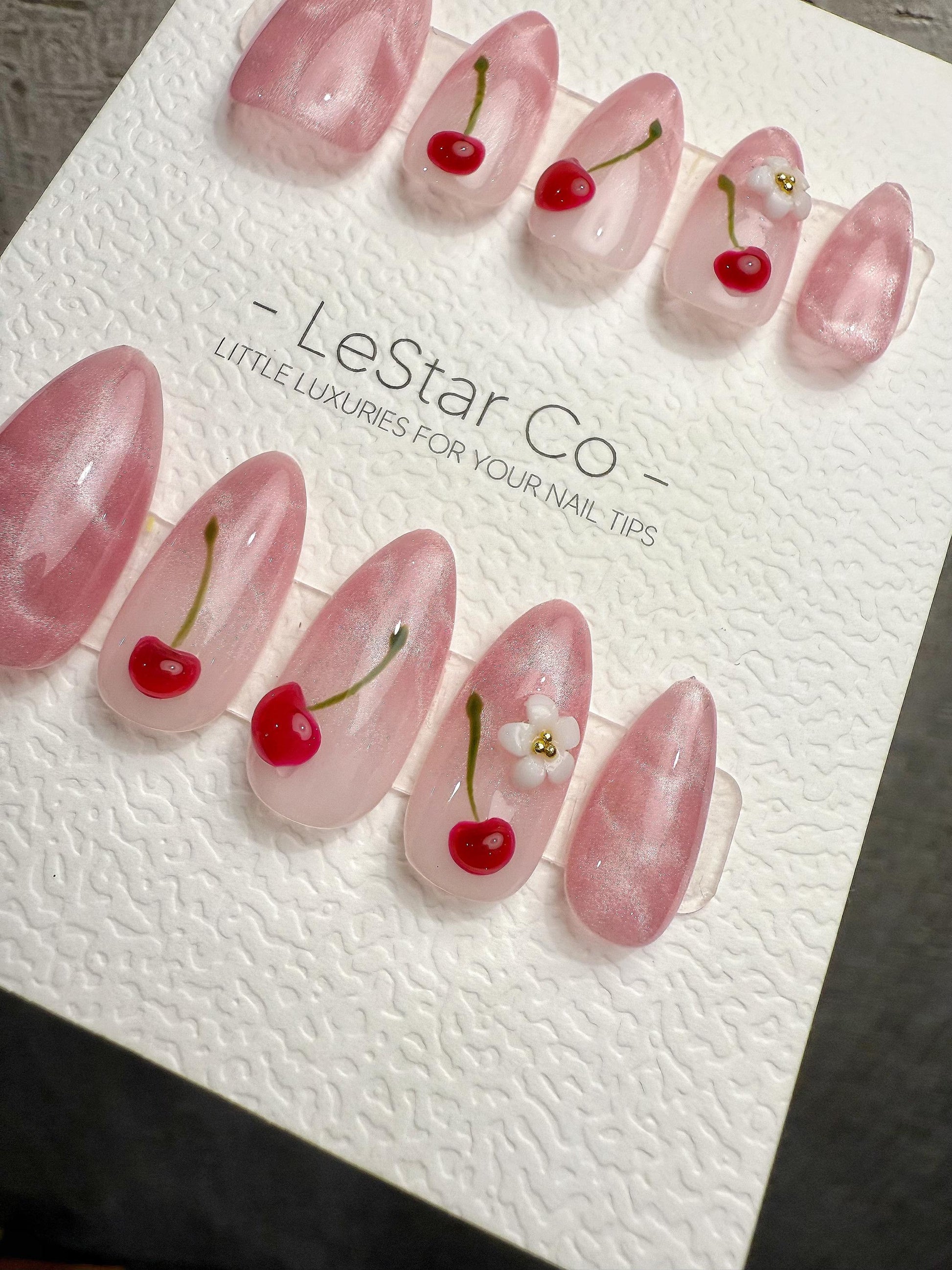 Reusable Blooming Cherry Day Cat Eye Effect| Premium Handmade Press on Nails Gel | Fake Nails | Cute Press ons Gel Nail ML1077