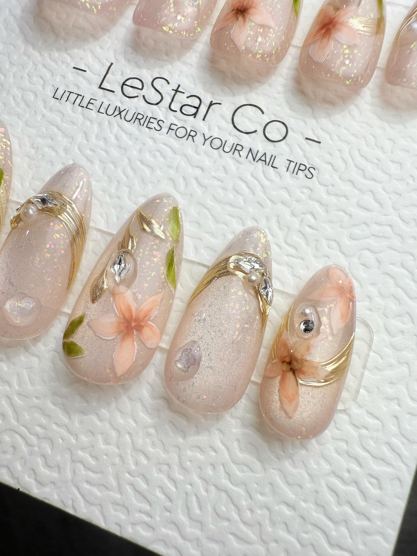 4for3 Timed Offer)Reusable Ethereal Garden Cat Eye Effect| Premium Handmade Press on Nails Gel | Fake Nails | Cute Pressons Gel Nail QN1085