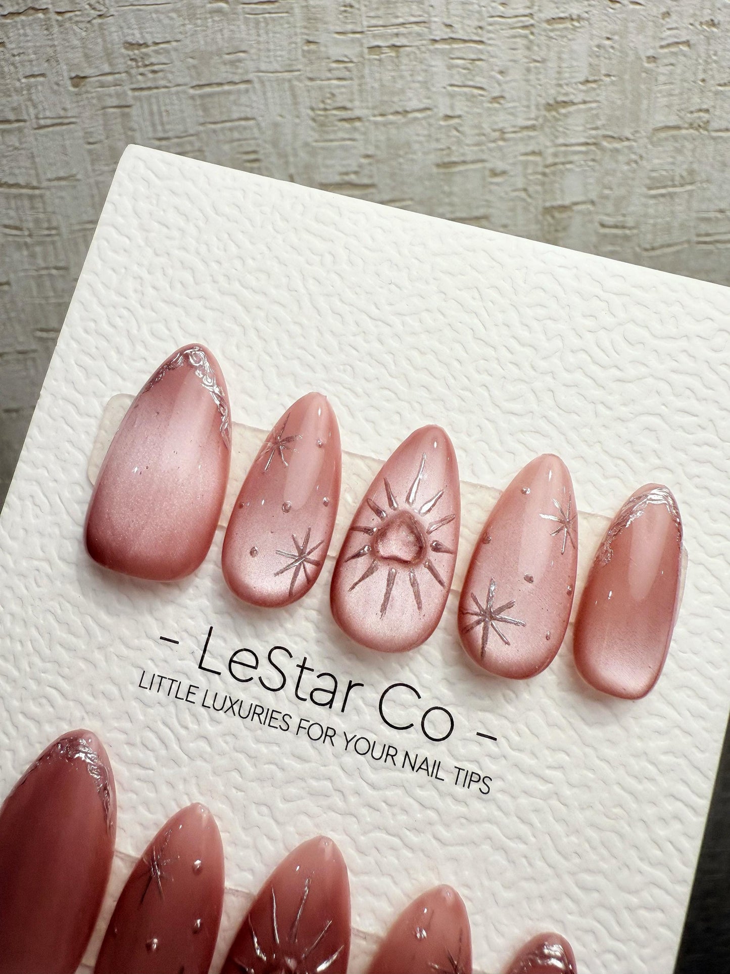 Reusable Starlit Heartbeat Cat Eye | Handmade Press On Gel Nails | 4for3 Timed Offer