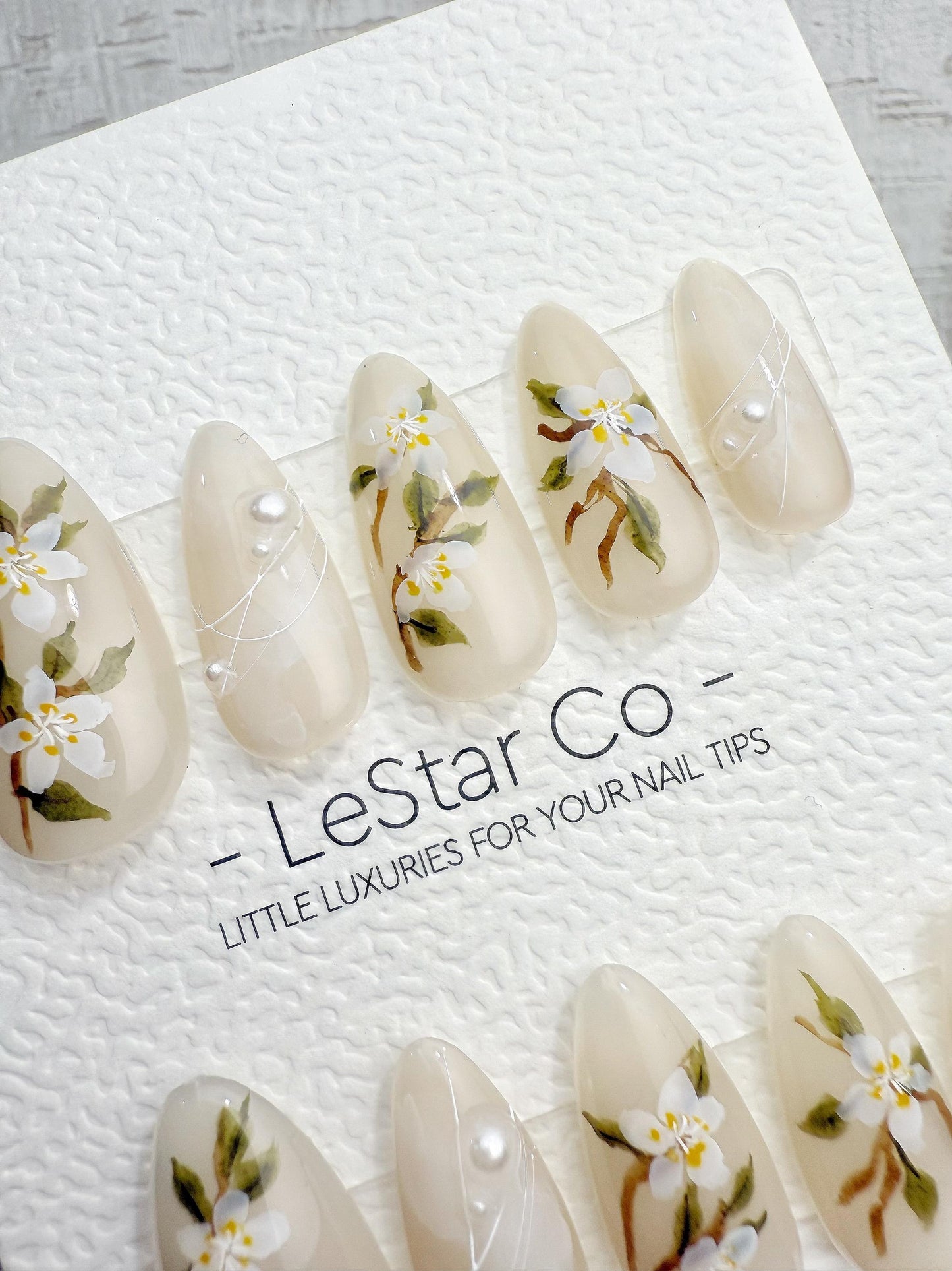 4for3 Timed Offer)Reusable Autumn Floral Glamour Nail Art| Premium Handmade Press on Nails Gel | Fake Nails | Cute Pressons Gel Nail QN1087