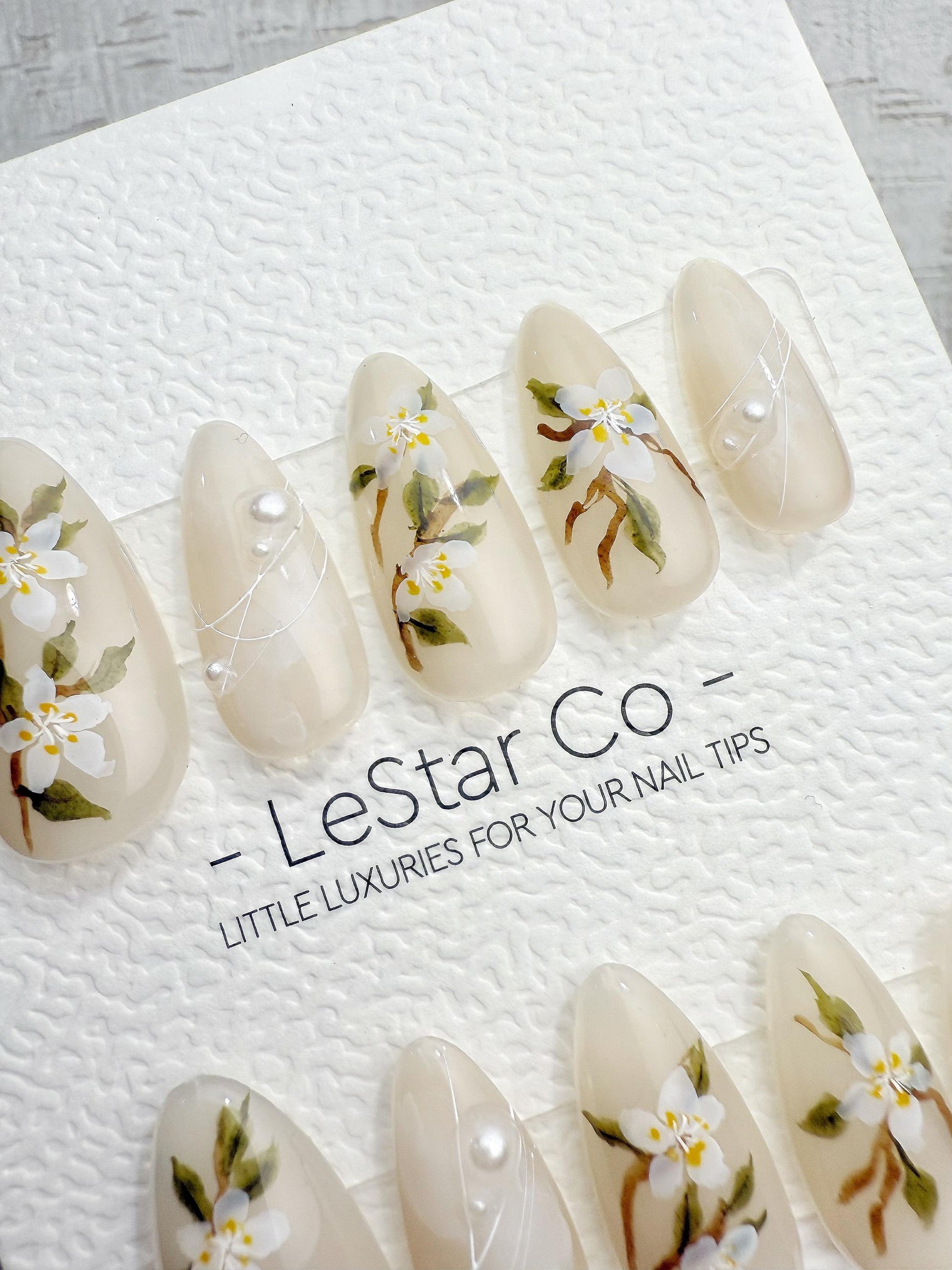 4for3 Timed Offer)Reusable Autumn Floral Glamour Nail Art| Premium Handmade Press on Nails Gel | Fake Nails | Cute Pressons Gel Nail QN1087