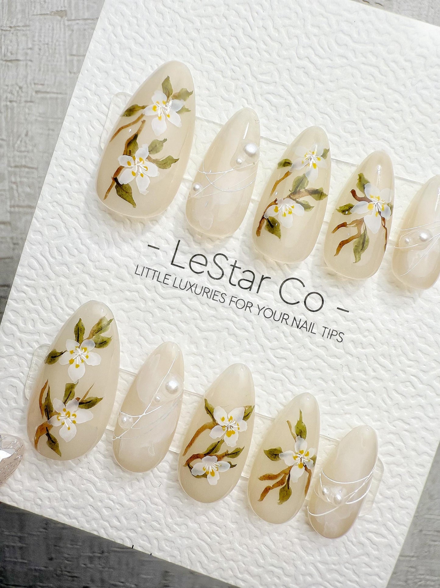 4for3 Timed Offer)Reusable Autumn Floral Glamour Nail Art| Premium Handmade Press on Nails Gel | Fake Nails | Cute Pressons Gel Nail QN1087