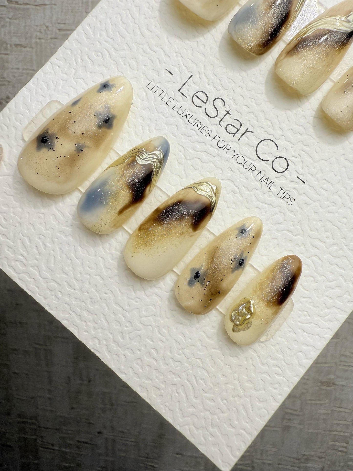 4for3 Timed Offer)Reusable Desert Bloom Cat Eye Effect| Premium Handmade Press on Nails Gel | Fake Nails | Cute Pressons Gel Nail QN1083