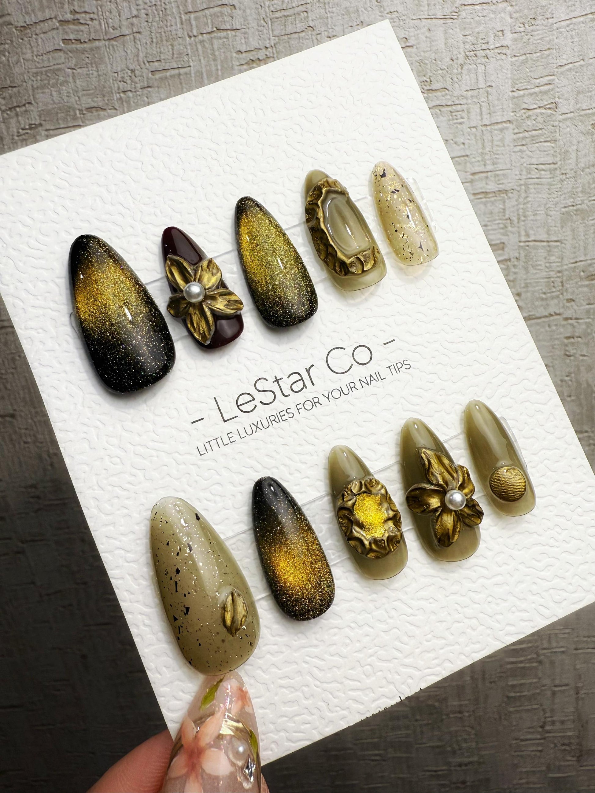 4for3 Timed Offer)Reusable Antique Bloom Charm Cat Eye Effect | Premium Handmade Press on Nails Gel | Fake Nails | Pressons Gel Nail TMR1091