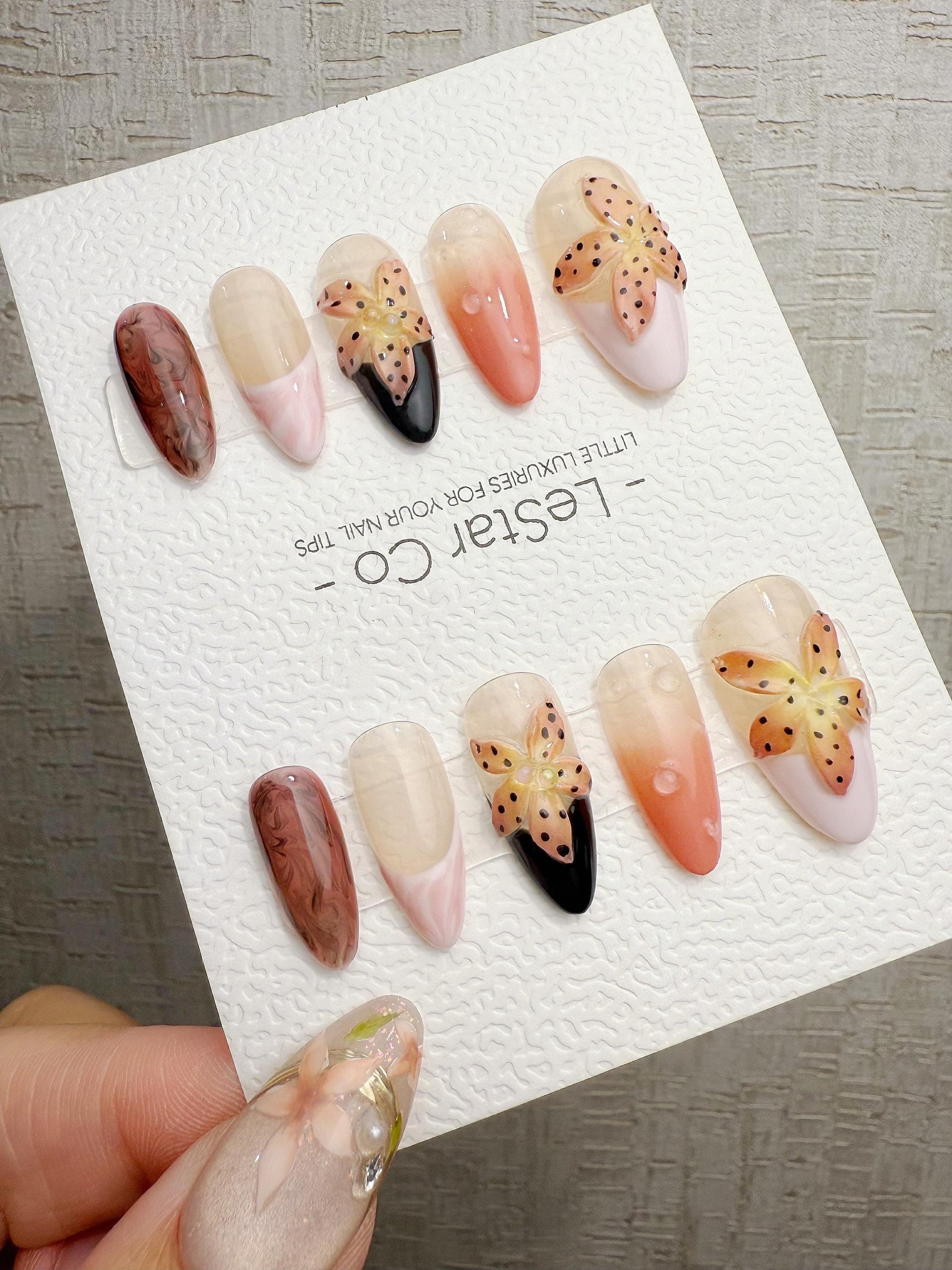 4for3 Timed Offer)Reusable Pink Petal Playtime 3D Effect | Premium Handmade Press on Nails Gel | Fake Nails | Pressons Gel Nail TMR1092