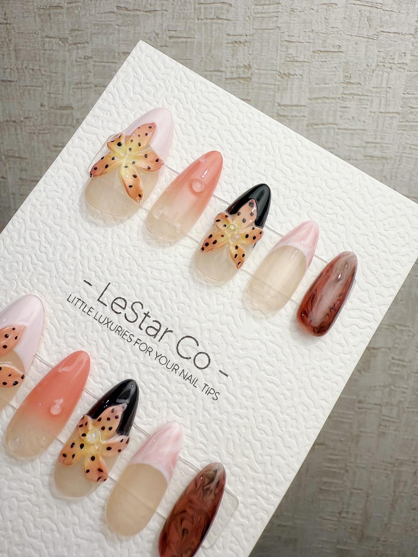 4for3 Timed Offer)Reusable Pink Petal Playtime 3D Effect | Premium Handmade Press on Nails Gel | Fake Nails | Pressons Gel Nail TMR1092