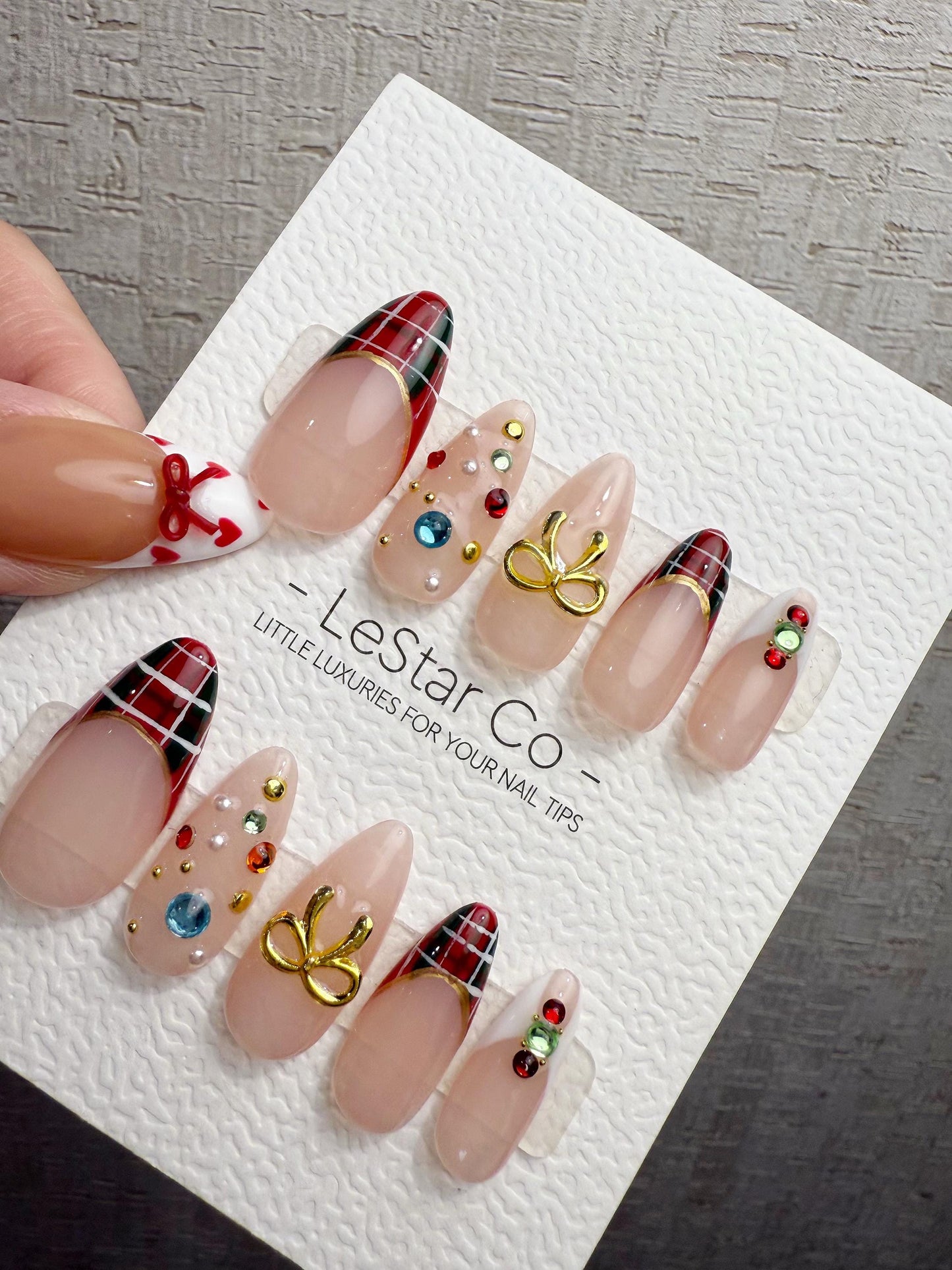 Reusable Christmas Bow Dream | Handmade Press On Gel Acrylic Nails | 4for3 Timed Offer