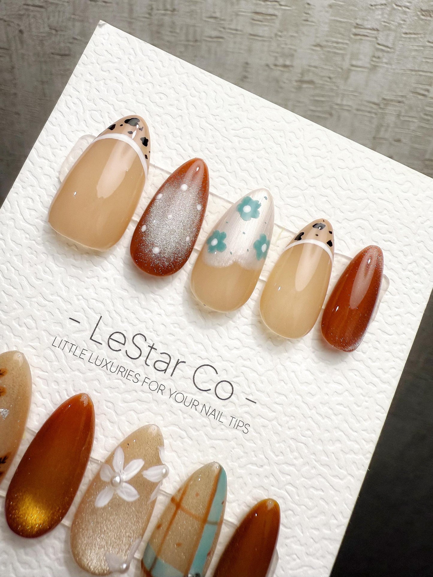 4for3 Timed Offer) Reusable Caramel Picnic Tale| Handmade Press On Gel Acrylic Nails