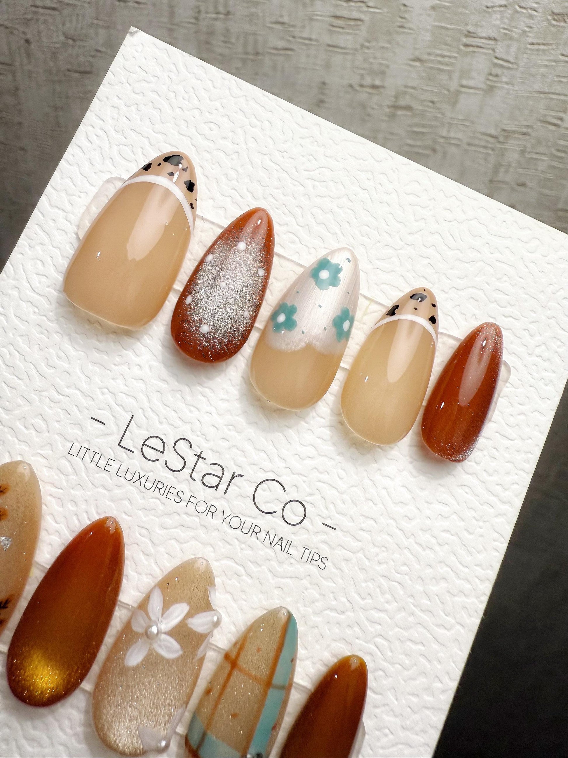 4for3 Timed Offer) Reusable Caramel Picnic Tale| Handmade Press On Gel Acrylic Nails