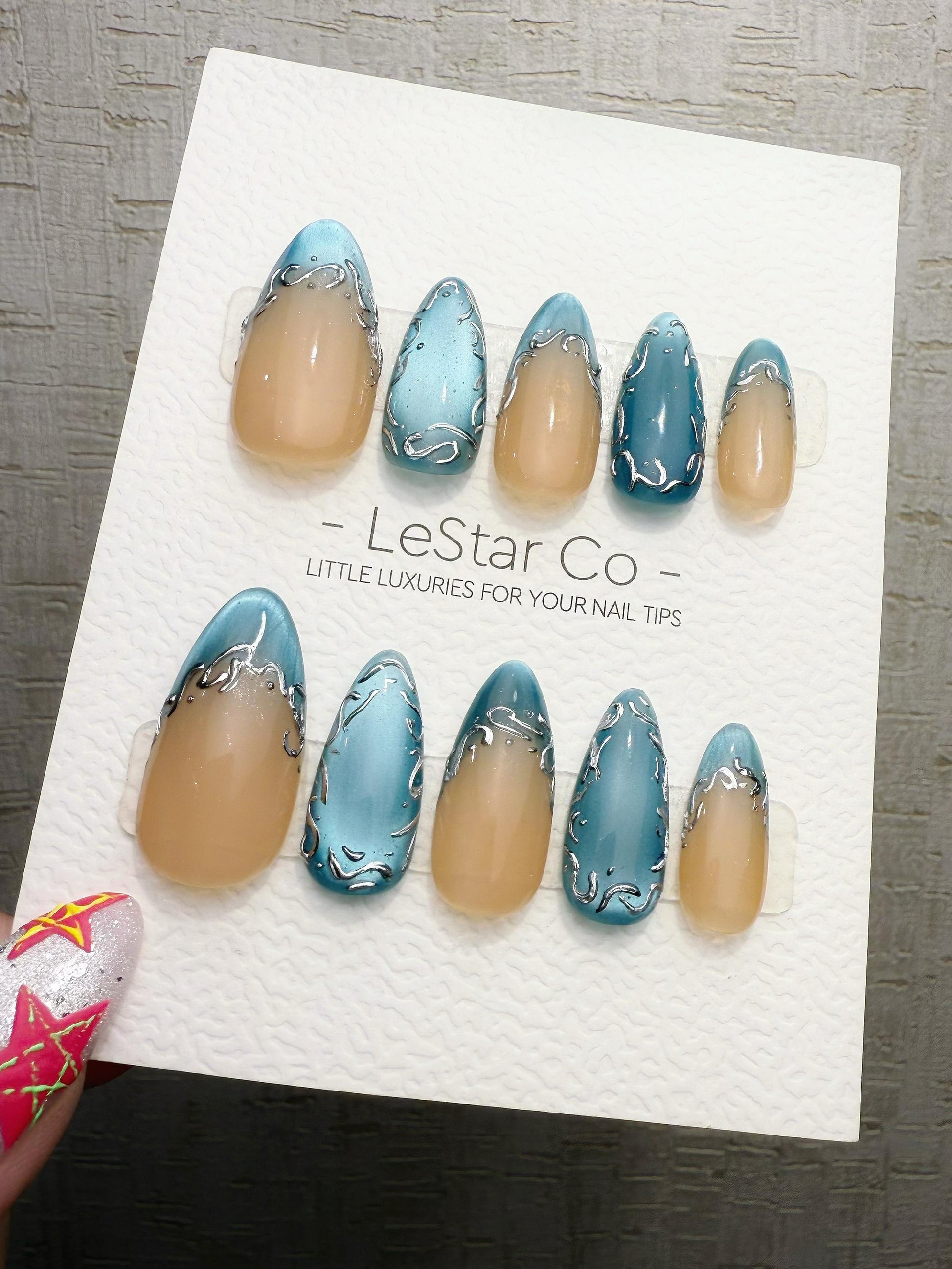 4for3 Timed Offer) Reusable Aqua Silk Drizzle | Handmade Press On Gel Acrylic Nails