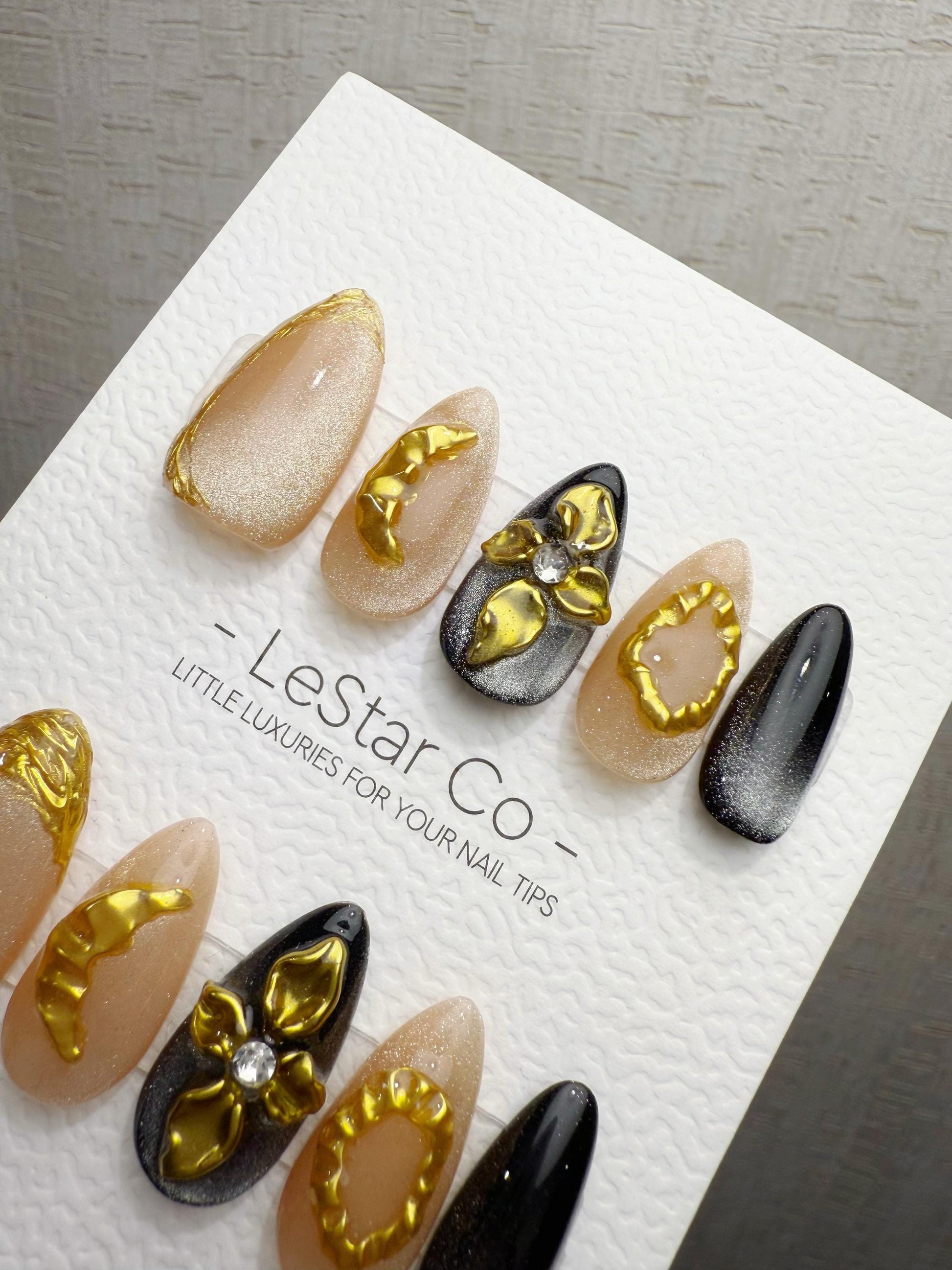 4for3 Timed Offer) Reusable Gilded Midnight Petals | Handmade Press On Gel Acrylic Nails
