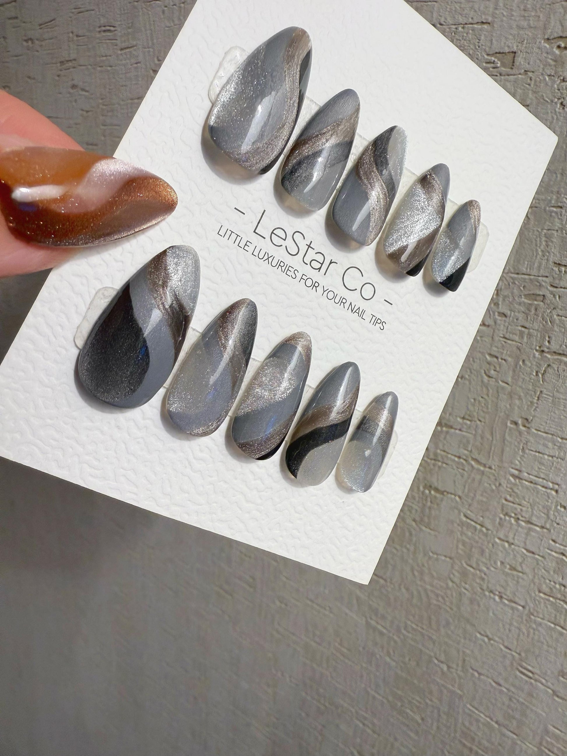 Reusable Grey Silver Cat Eye Swirl | Handmade Press On Gel Nails | 4for3 Timed Offer