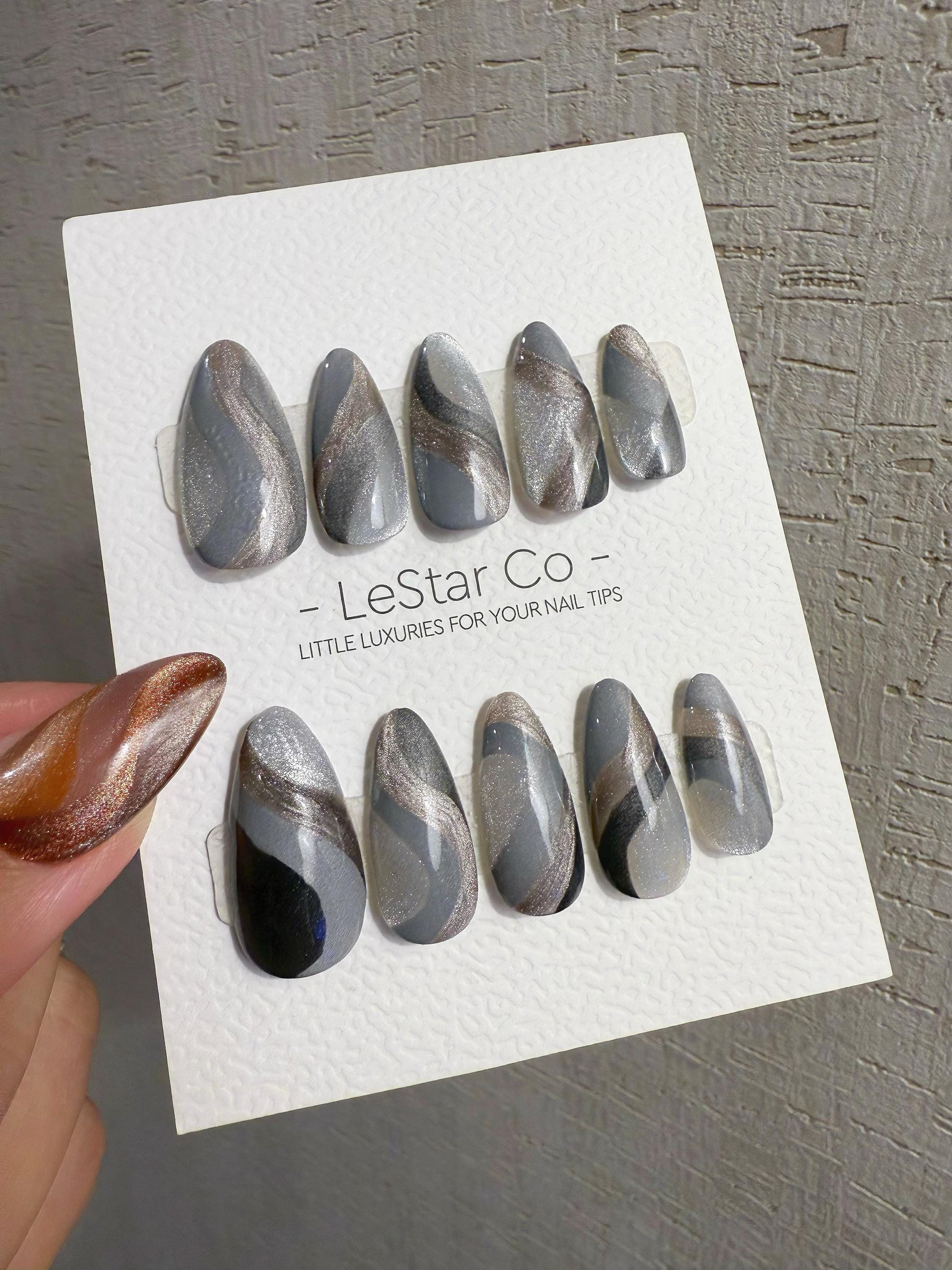 Reusable Grey Silver Cat Eye Swirl | Handmade Press On Gel Nails | 4for3 Timed Offer