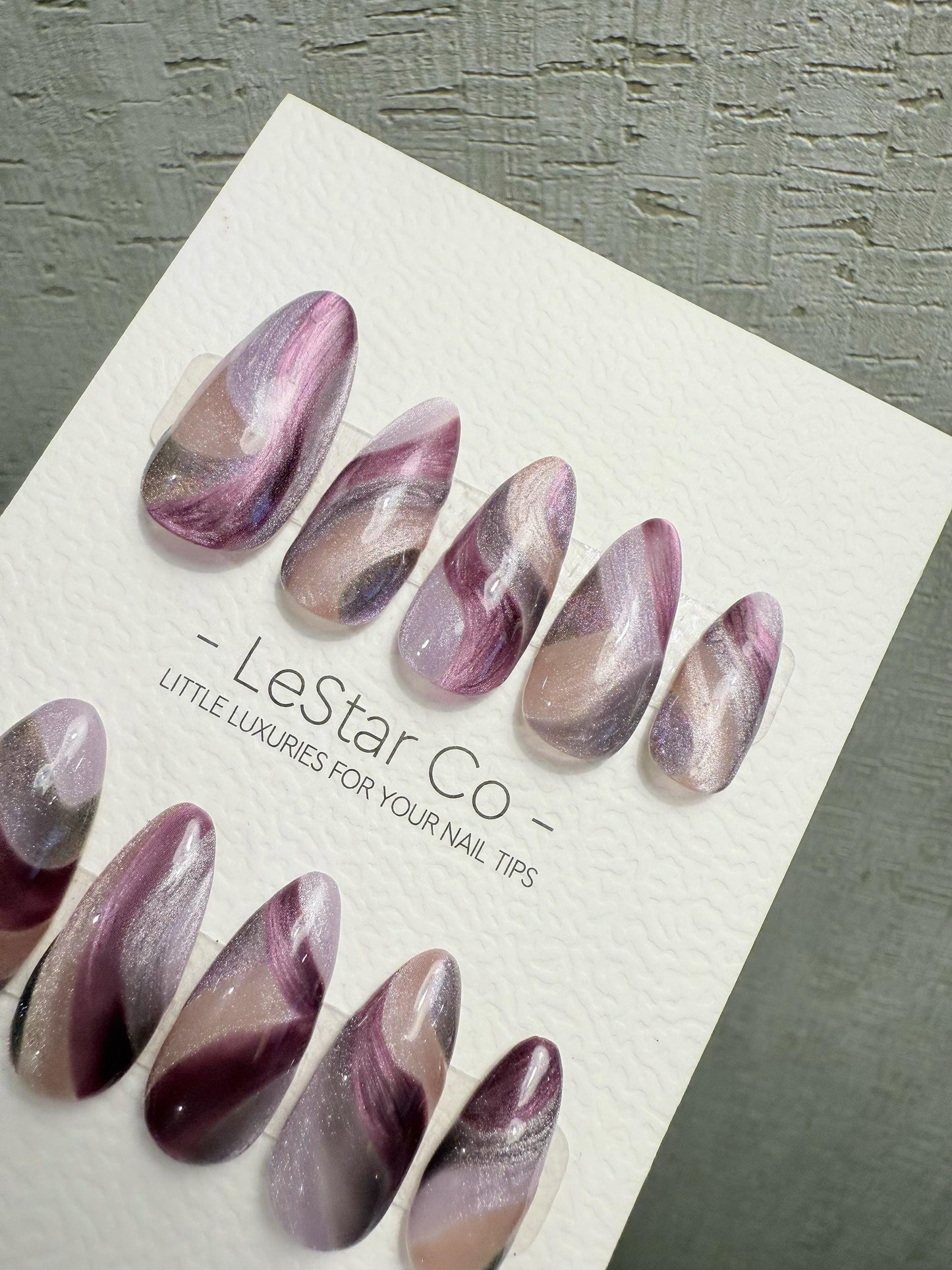 Reusable Amethyst Lilac Cat Eye Swirl | Handmade Press On Gel Nails | 4for3 Timed Offer