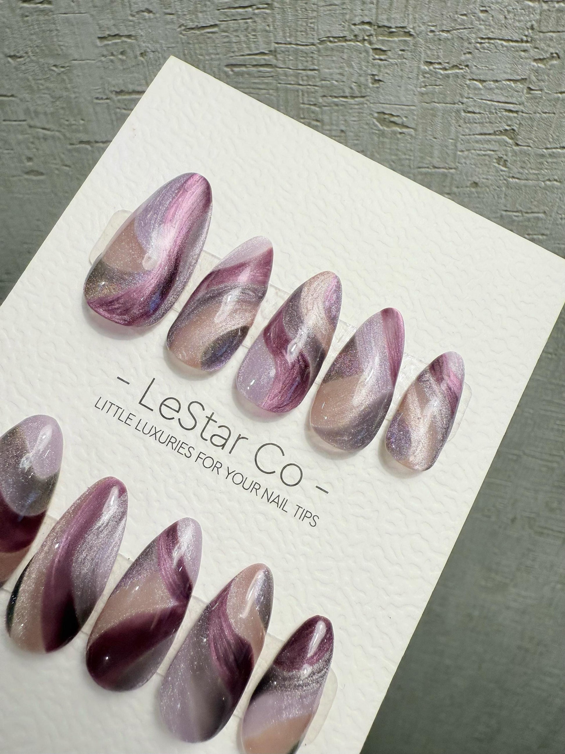 Reusable Amethyst Lilac Cat Eye Swirl | Handmade Press On Gel Nails | 4for3 Timed Offer