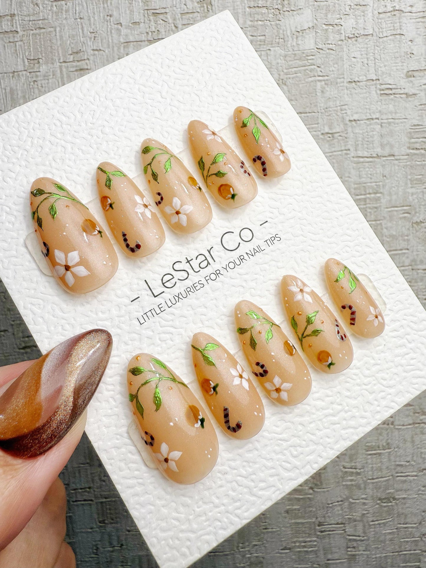 Reusable Christmas Leaf Serenade | Handmade Press On Gel Nails | 4for3 Timed Offer
