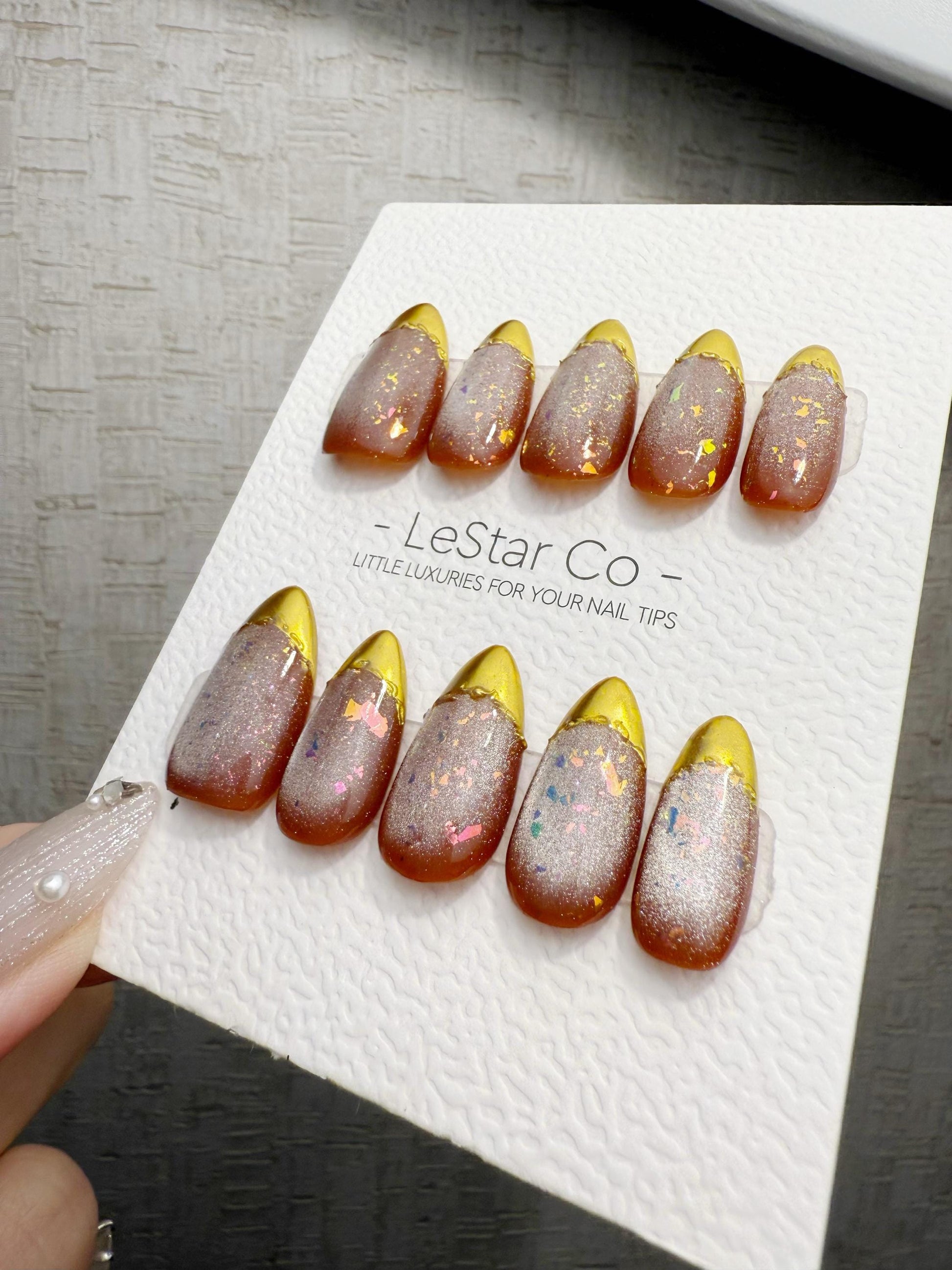 Reusable Golden Velvet Twilight Cat Eye | Handmade Press On Gel Nails | 4for3 Timed Offer