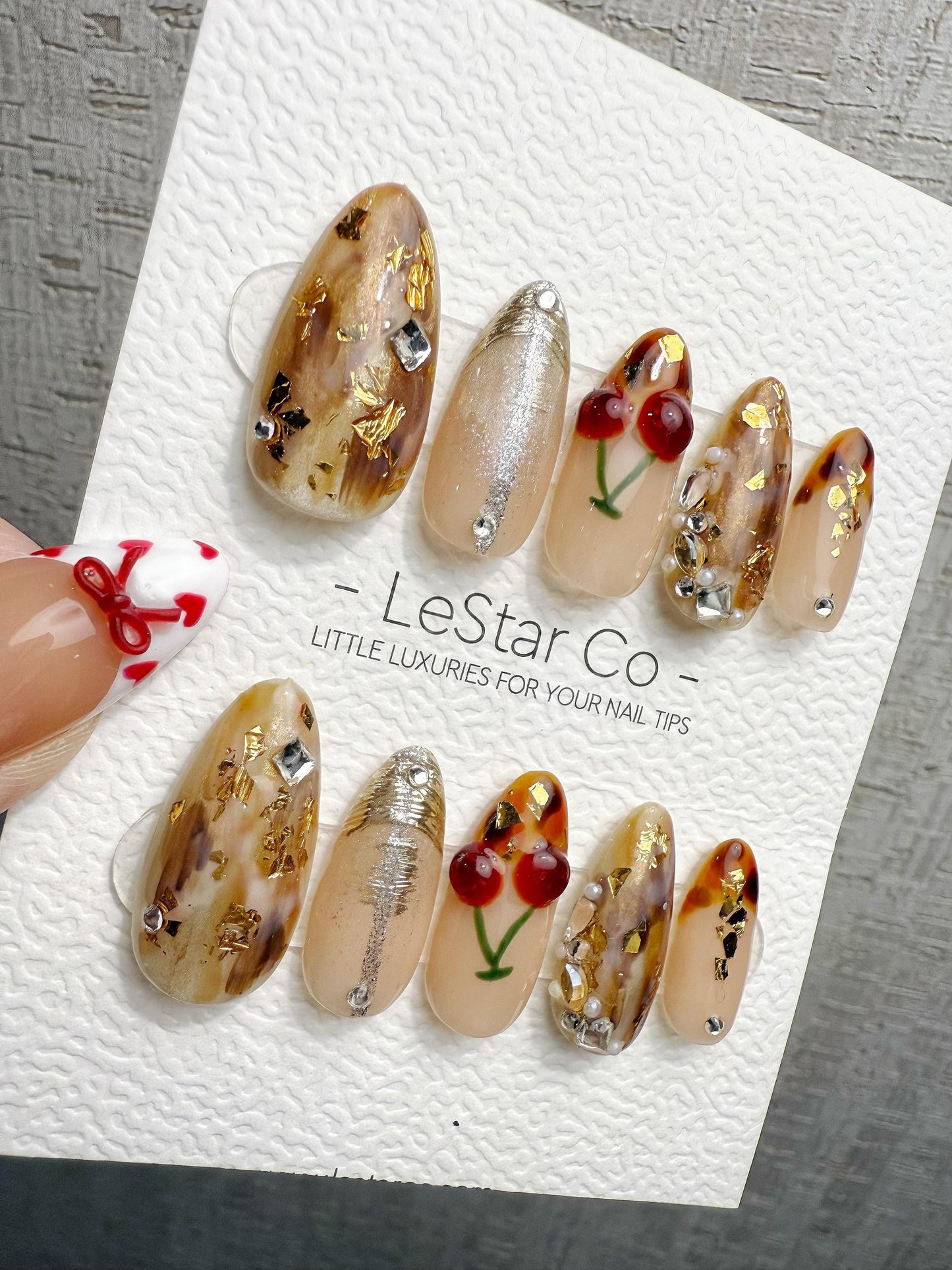 Reusable Christmas Festive Orchard Glow | Handmade Press On Gel Acrylic Nails | 4for3 Timed Offer