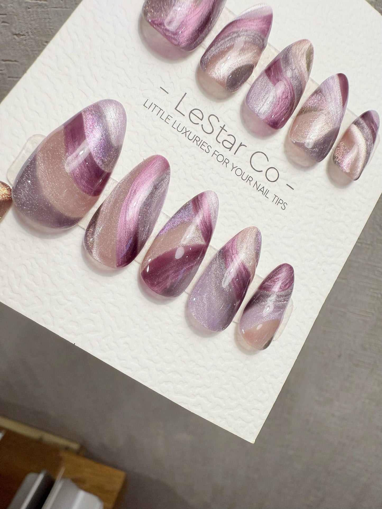 Reusable Amethyst Lilac Cat Eye Swirl | Handmade Press On Gel Nails | 4for3 Timed Offer