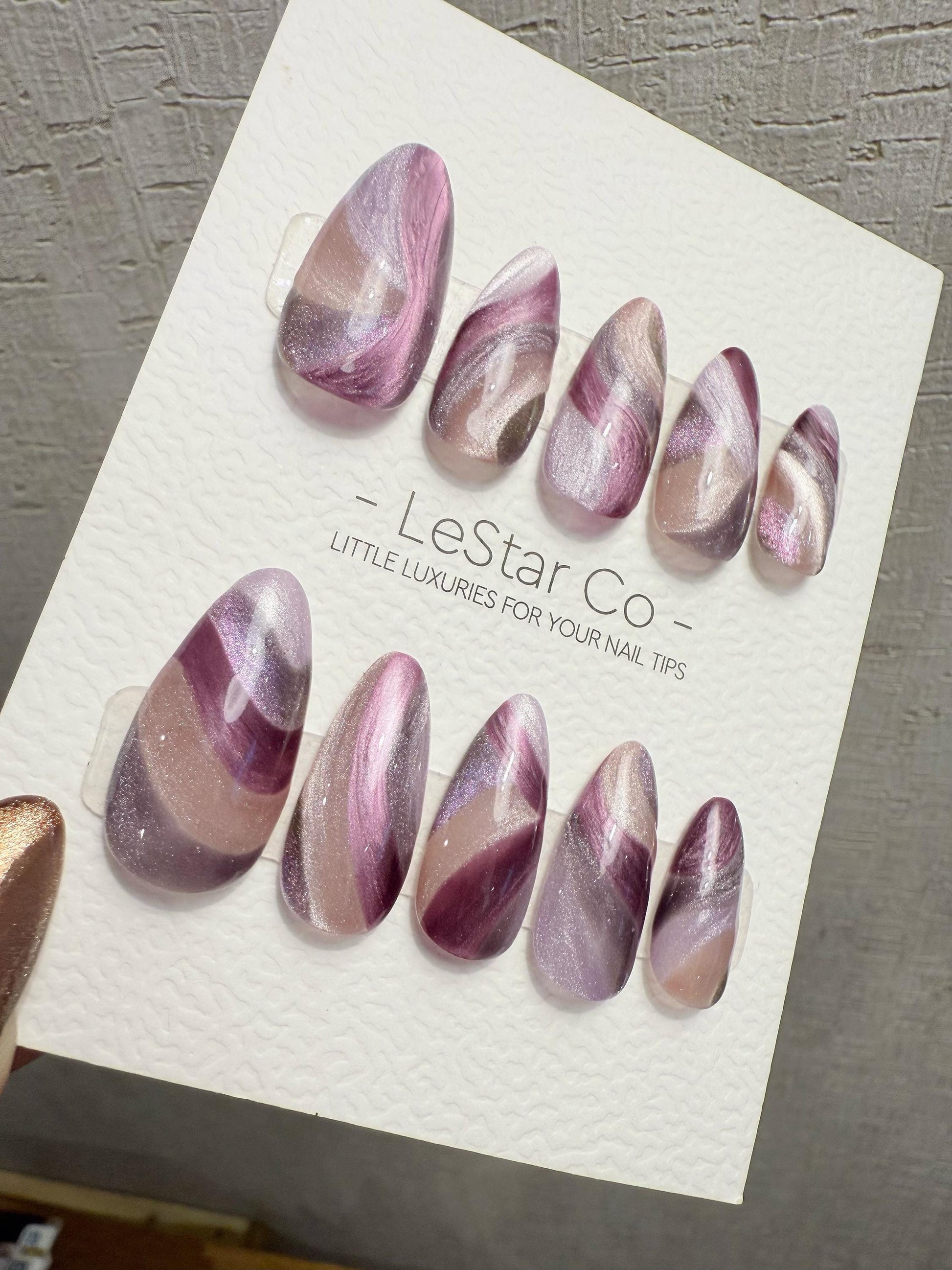 Reusable Amethyst Lilac Cat Eye Swirl | Handmade Press On Gel Nails | 4for3 Timed Offer