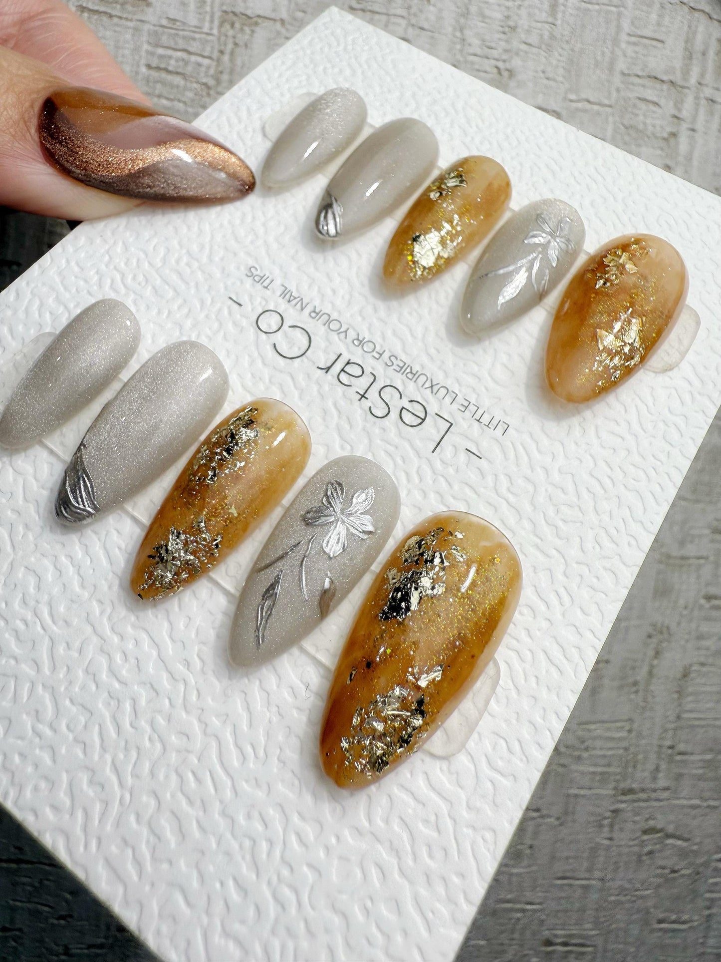 Reusable Gilded Petal Gold Flake | Handmade Press On Gel Nails | 4for3 Timed Offer