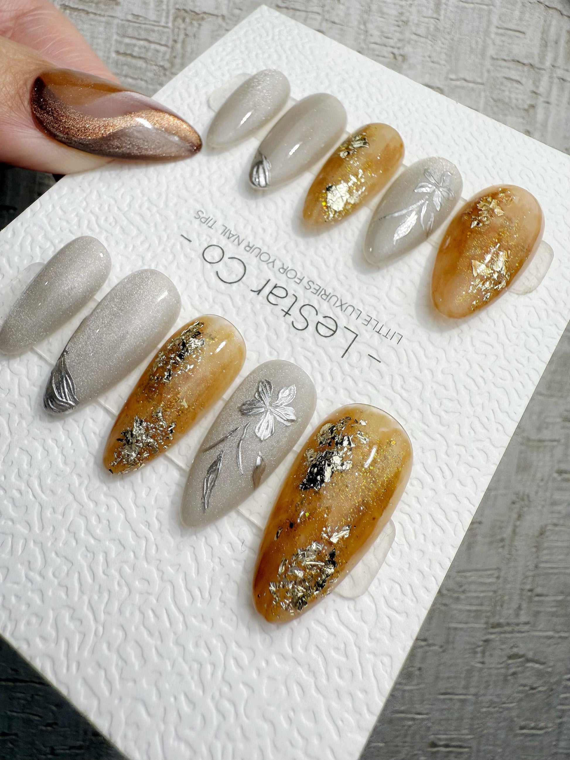 Reusable Gilded Petal Gold Flake | Handmade Press On Gel Nails | 4for3 Timed Offer