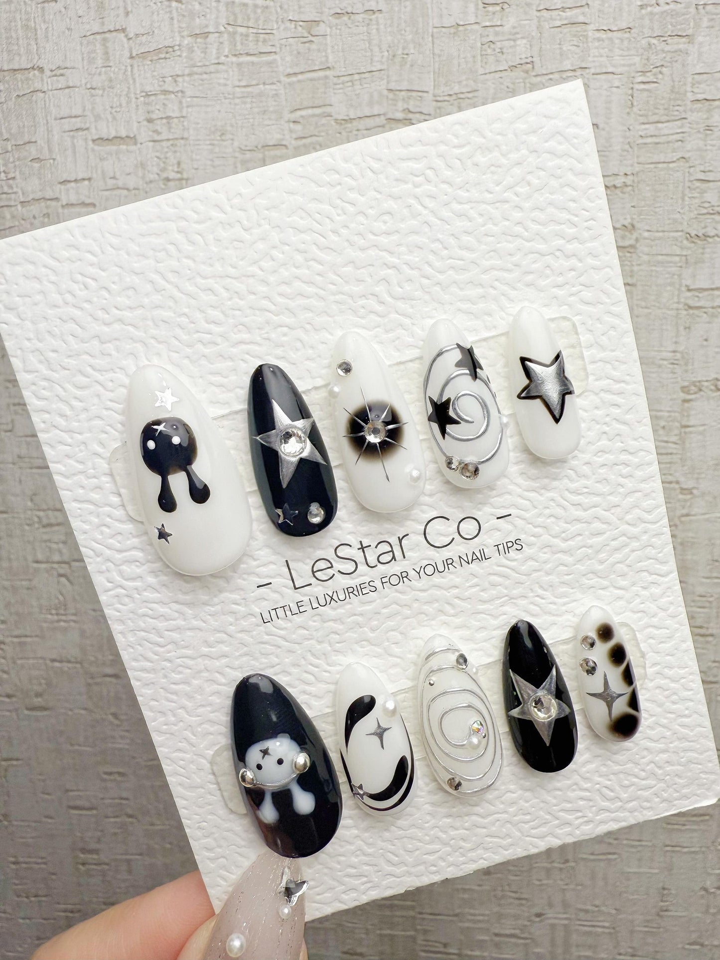 Reusable Rock Bunny | Handmade Press On Gel Acrylic Nails | 4for3 Timed Offer