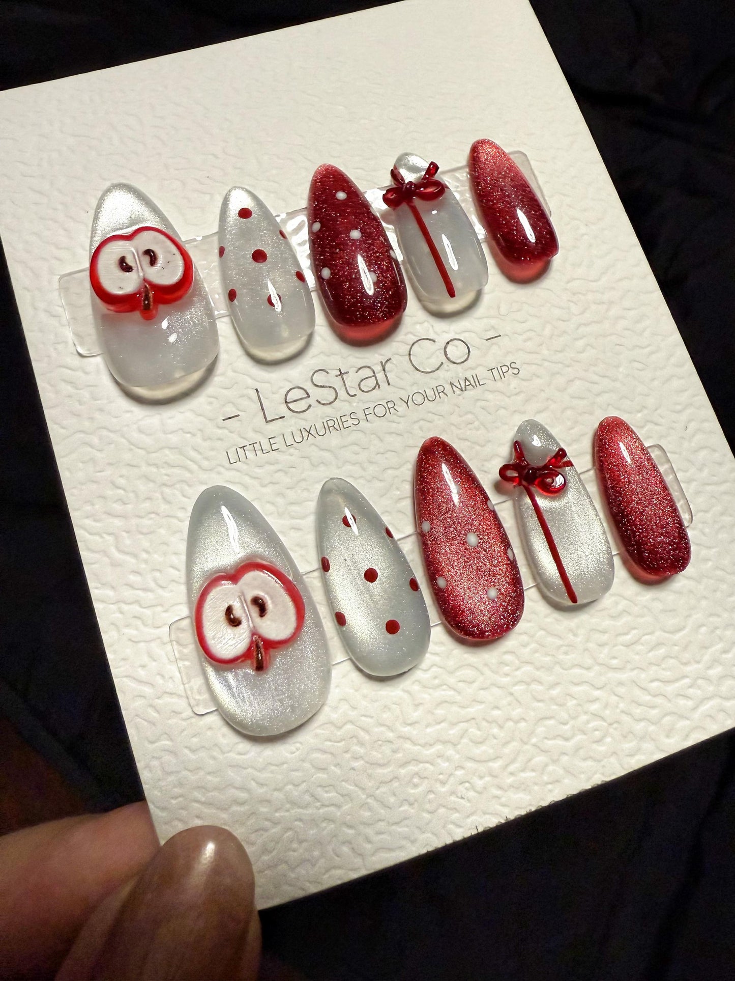 Reusable Snow Apple Dream | Handmade Press On Gel Acrylic Nails | 4for3 Timed Offer