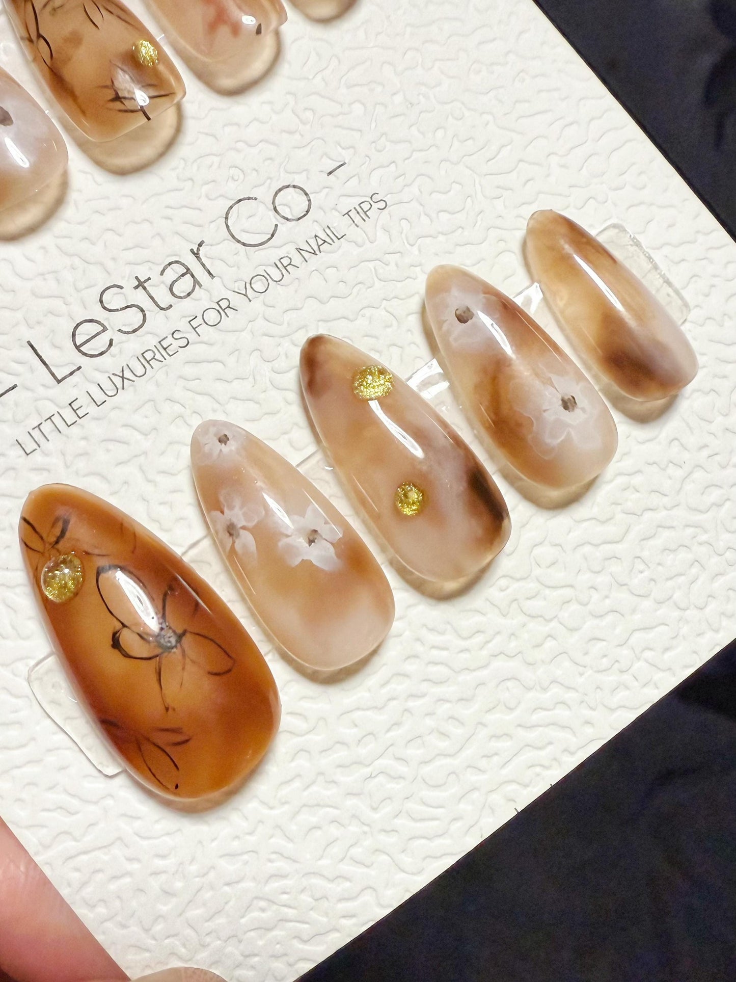 Reusable Dried Blossom Sketch | Handmade Press On Gel Acrylic Nails | 4for3 Timed Offer