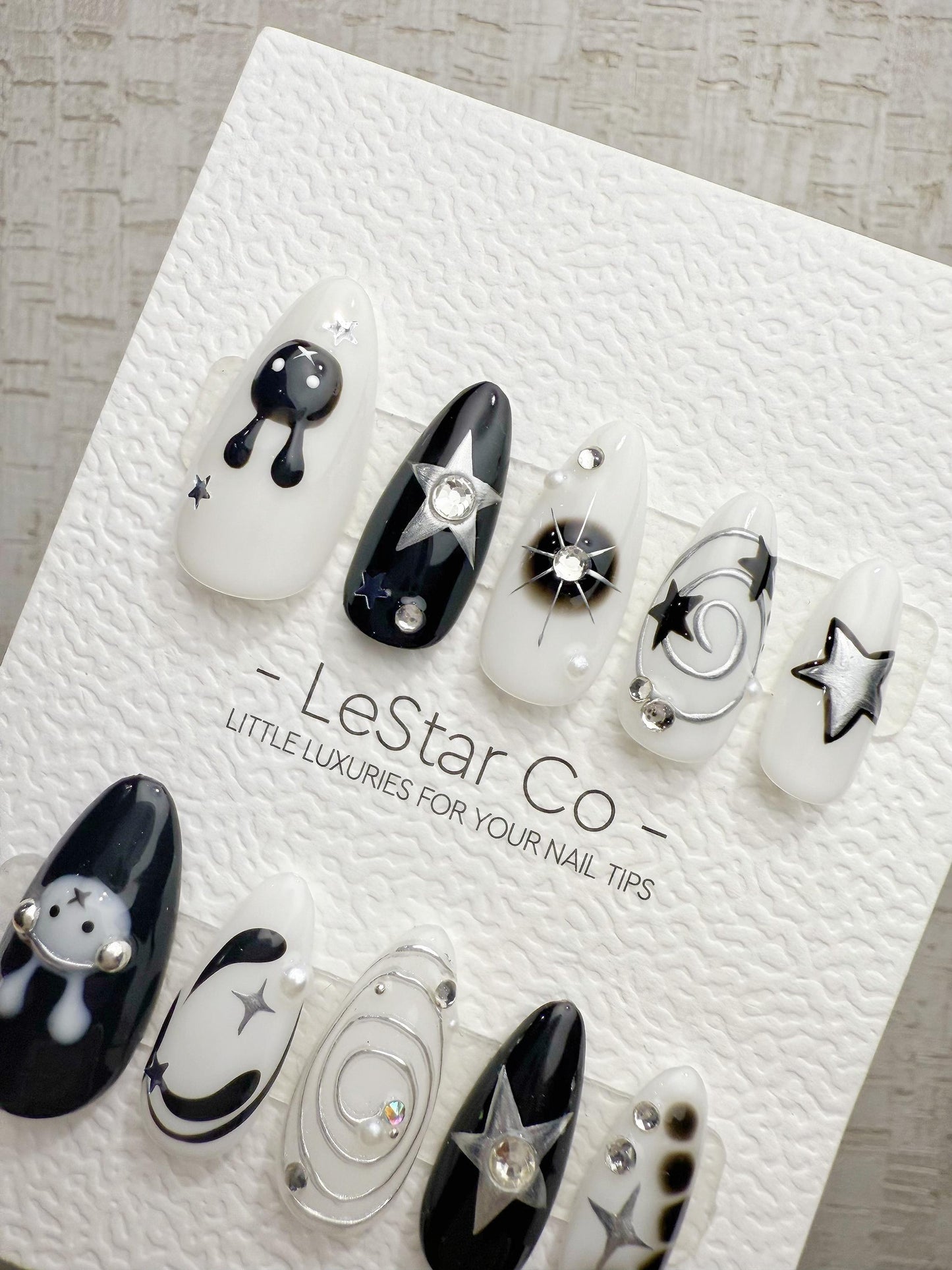 Reusable Rock Bunny | Handmade Press On Gel Acrylic Nails | 4for3 Timed Offer