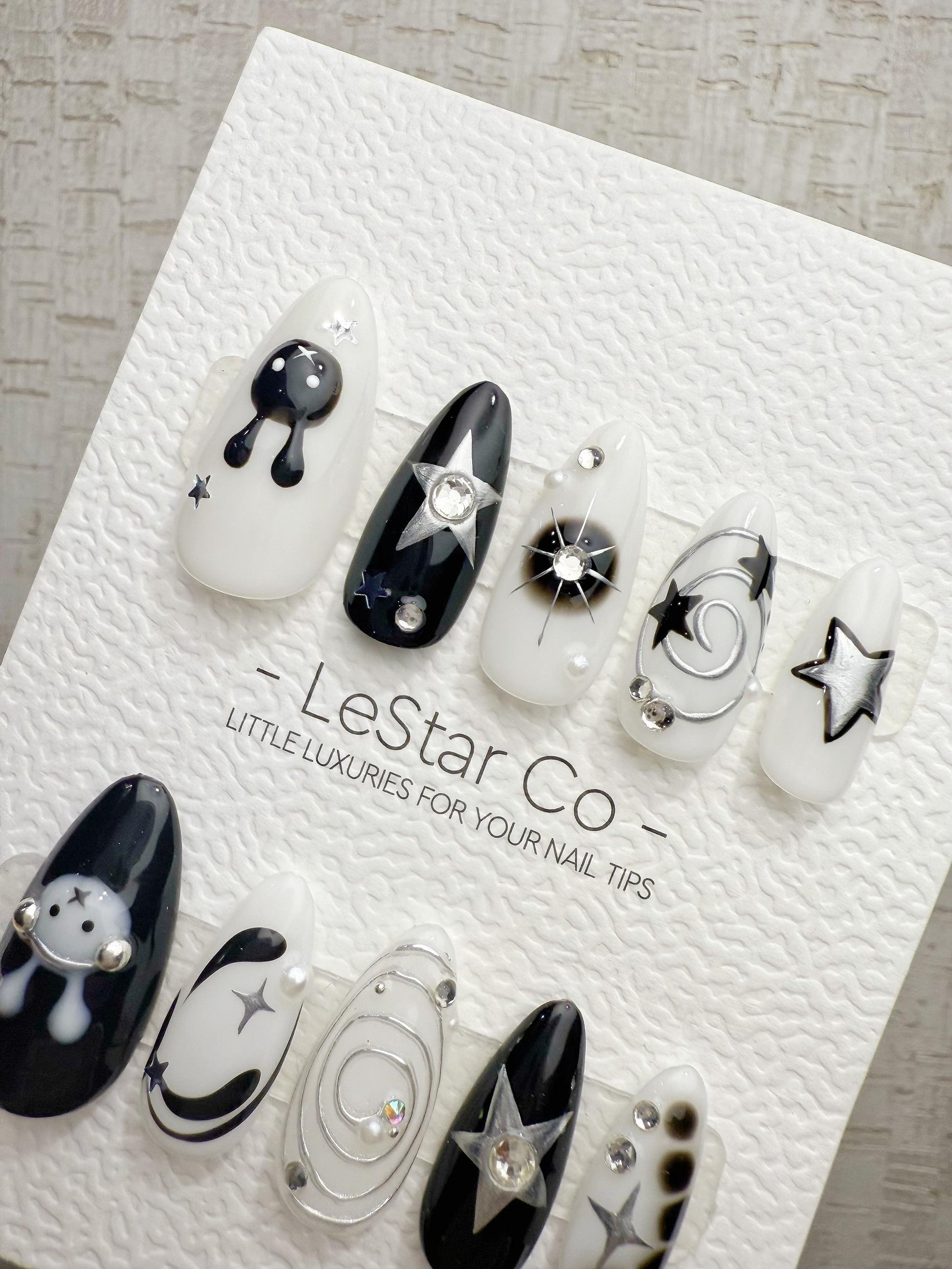 Reusable Rock Bunny | Handmade Press On Gel Acrylic Nails | 4for3 Timed Offer