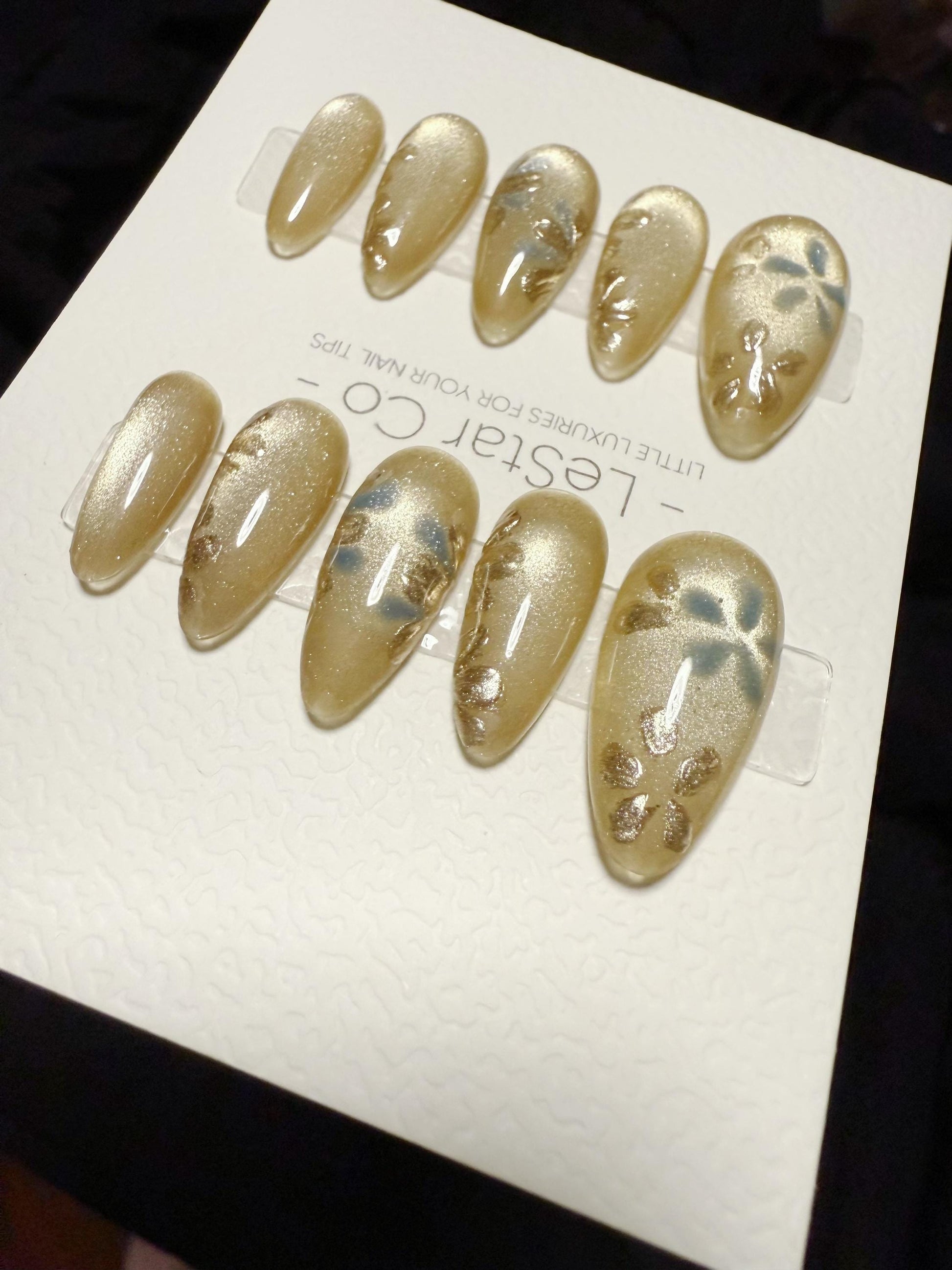 Reusable Golden Dusk Petals Cat Eye | Handmade Press On Gel Acrylic Nails | 4for3 Timed Offer