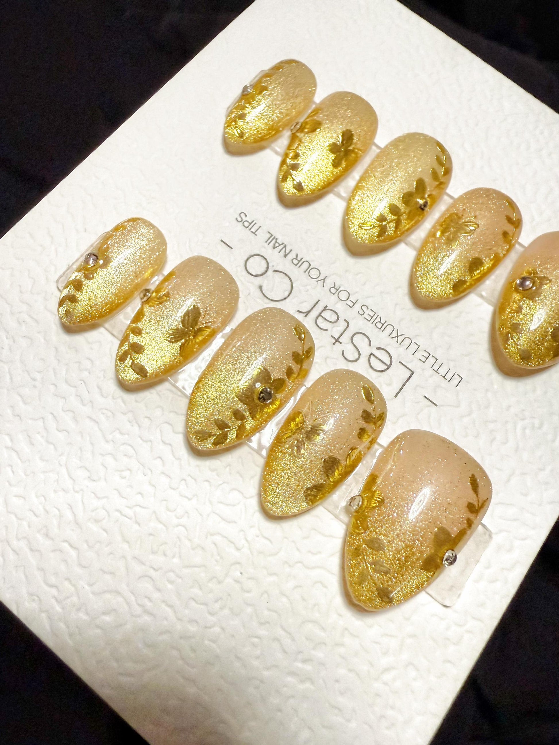 Reusable Golden Petal Veil Cat Eye| Handmade Press On Gel Acrylic Nails | 4for3 Timed Offer