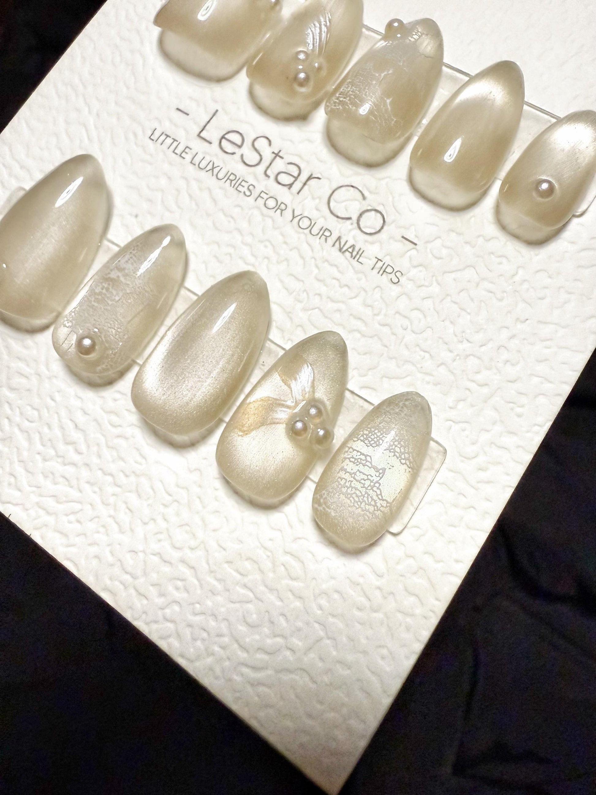 Reusable Ivory Gracer Cat Eye| Handmade Press On Gel Acrylic Nails | 4for3 Timed Offer