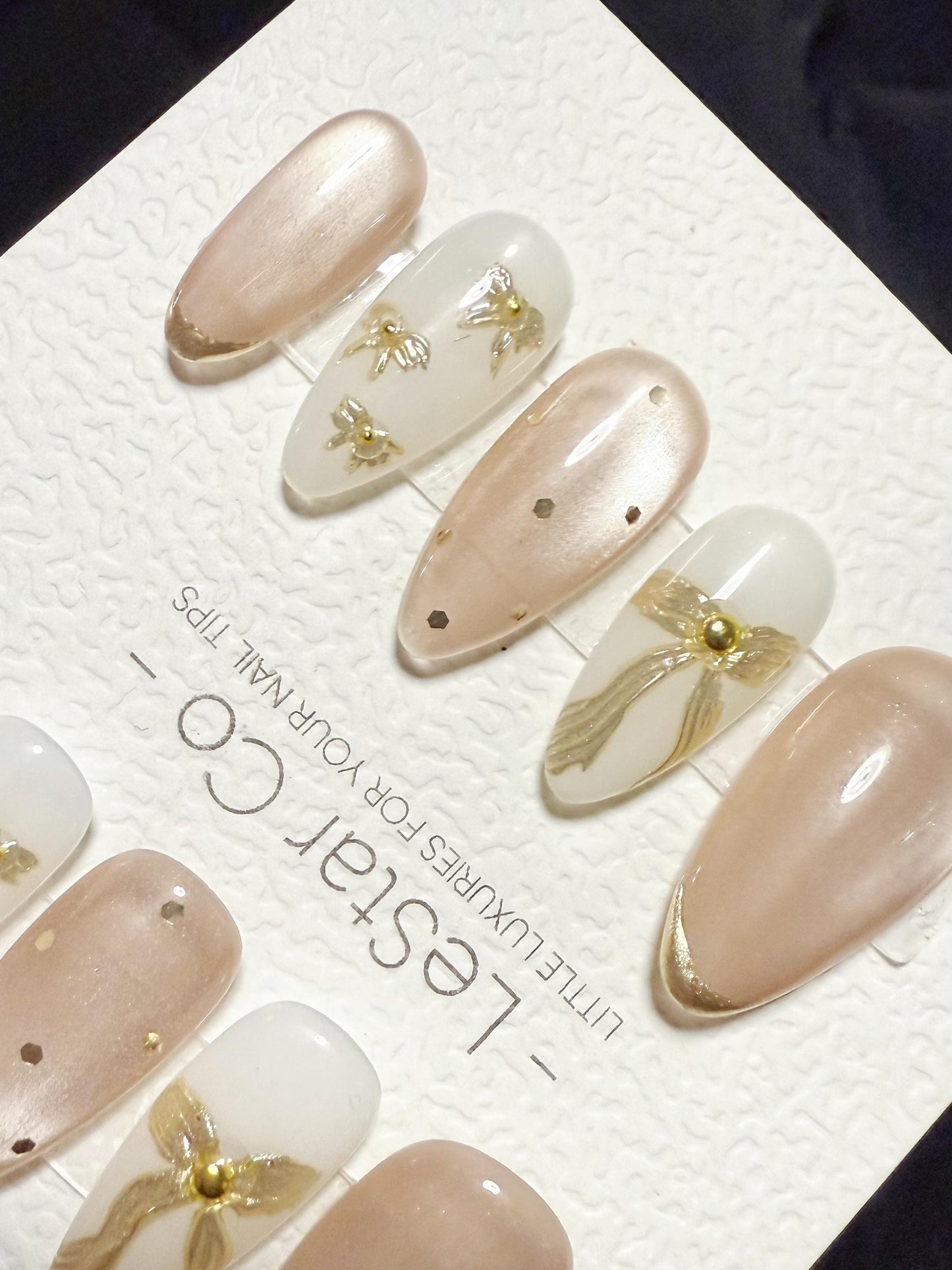 Reusable Creamy Knot Cat Eye | Handmade Press On Gel Nails | 4for3 Timed Offer