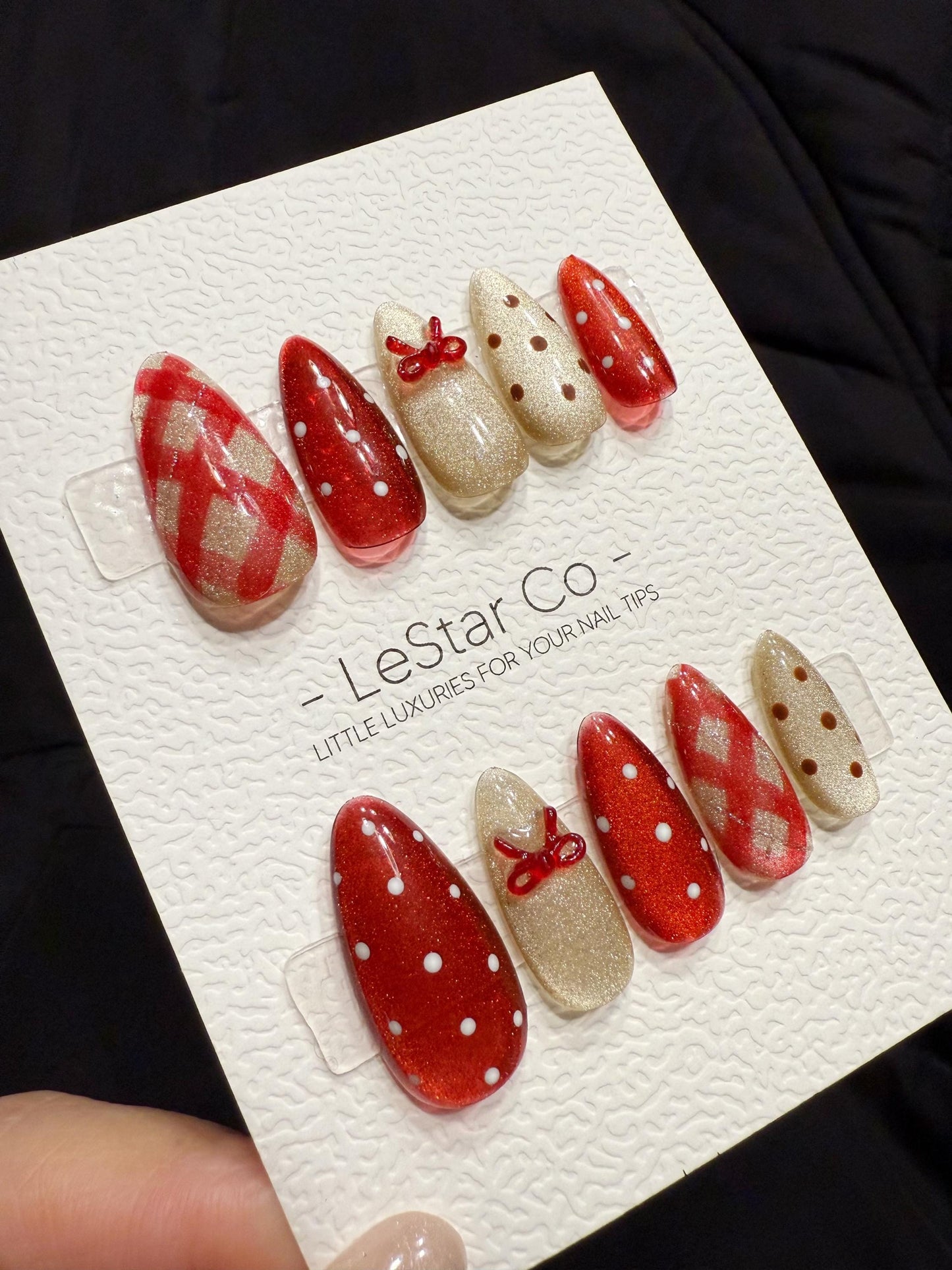 Reusable Holidy Gift Wrap | Handmade Press On Gel Acrylic Nails | 4for3 Timed Offer