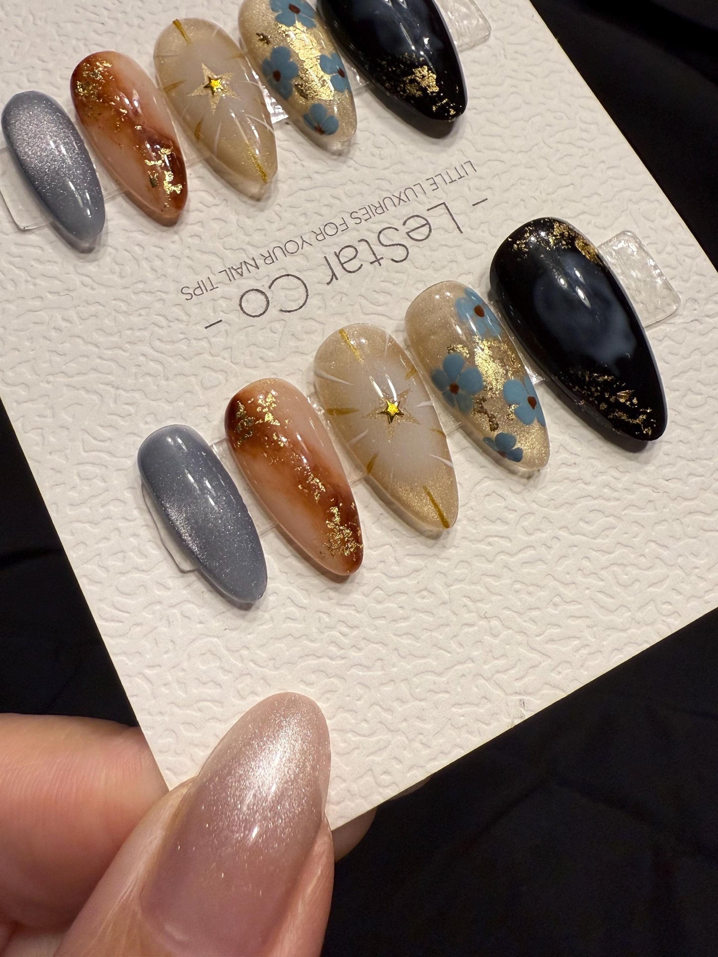 Reusable Vintage Midnight Petals | Handmade Press On Gel Acrylic Nails | 4for3 Timed Offer