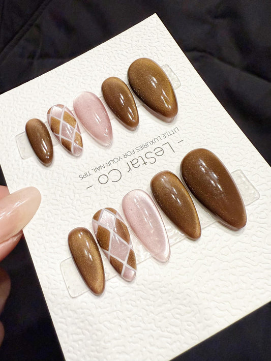 Reusable Cocoa Silk Lines | Handmade Press On Gel Acrylic Nails | 4for3 Timed Offer