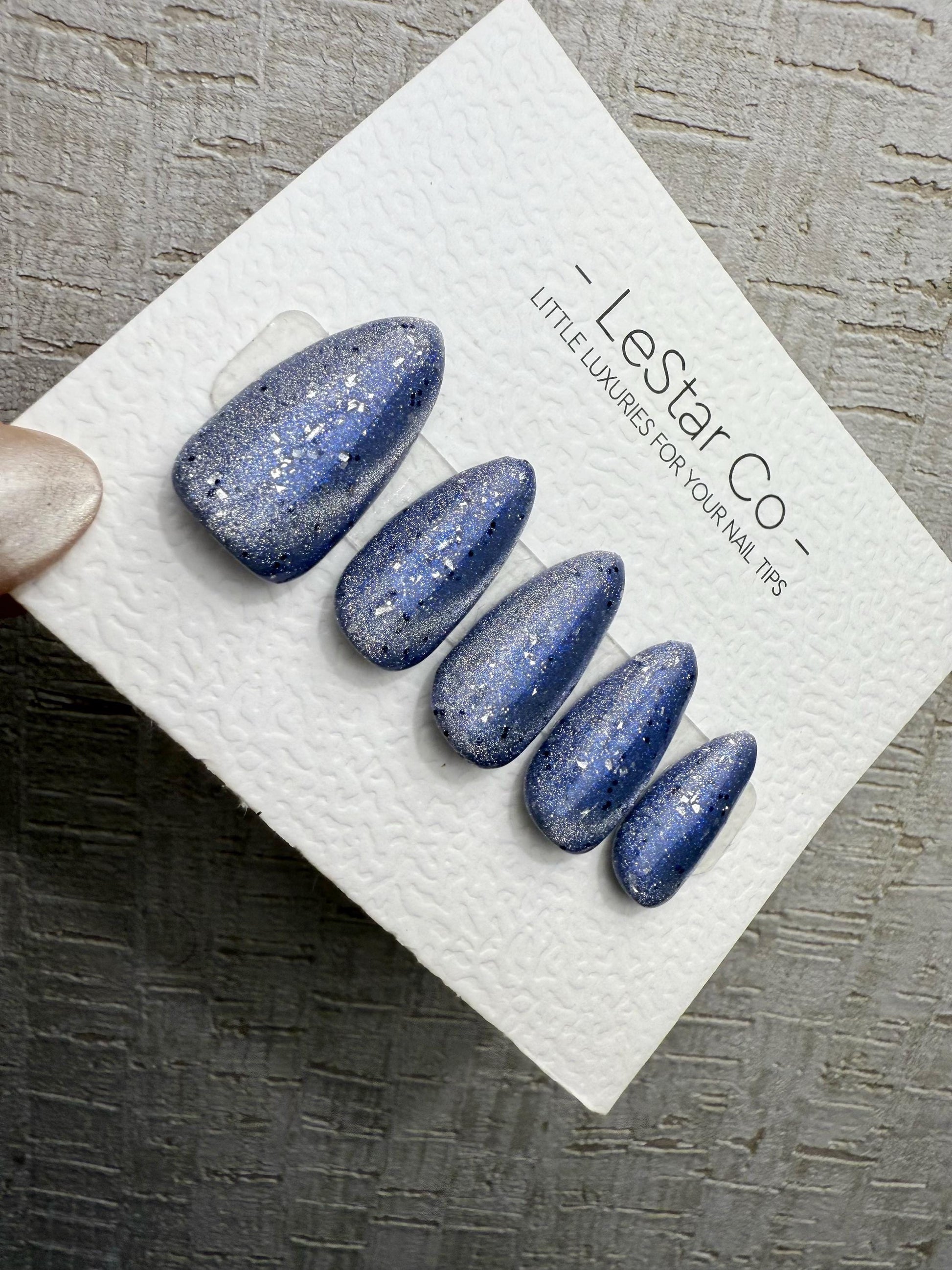 Reusable Ice Nebula Glow Cat Eye | Handmade Press On Gel Acrylic Nails