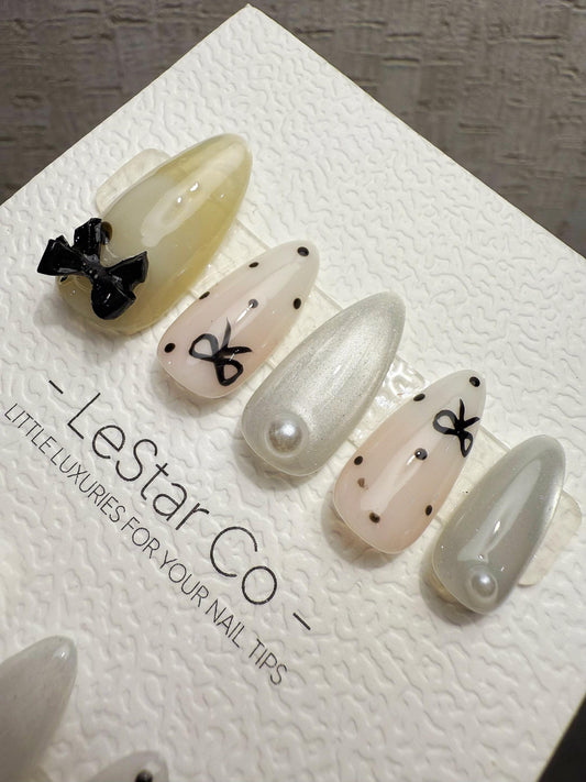 Handmade Press On Milk Ribbon Dots Gel Nails 4for3 Timed Offer